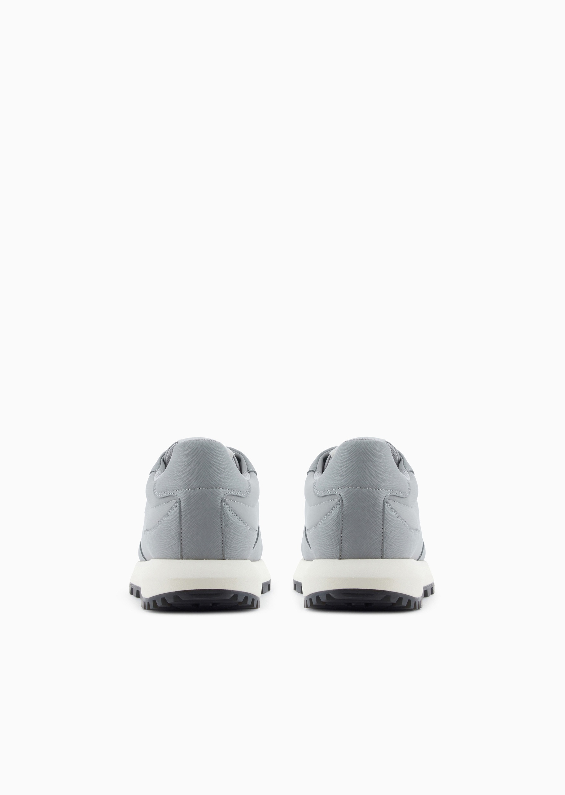 Emporio Armani 男士系带低帮波状鹰标运动休闲鞋