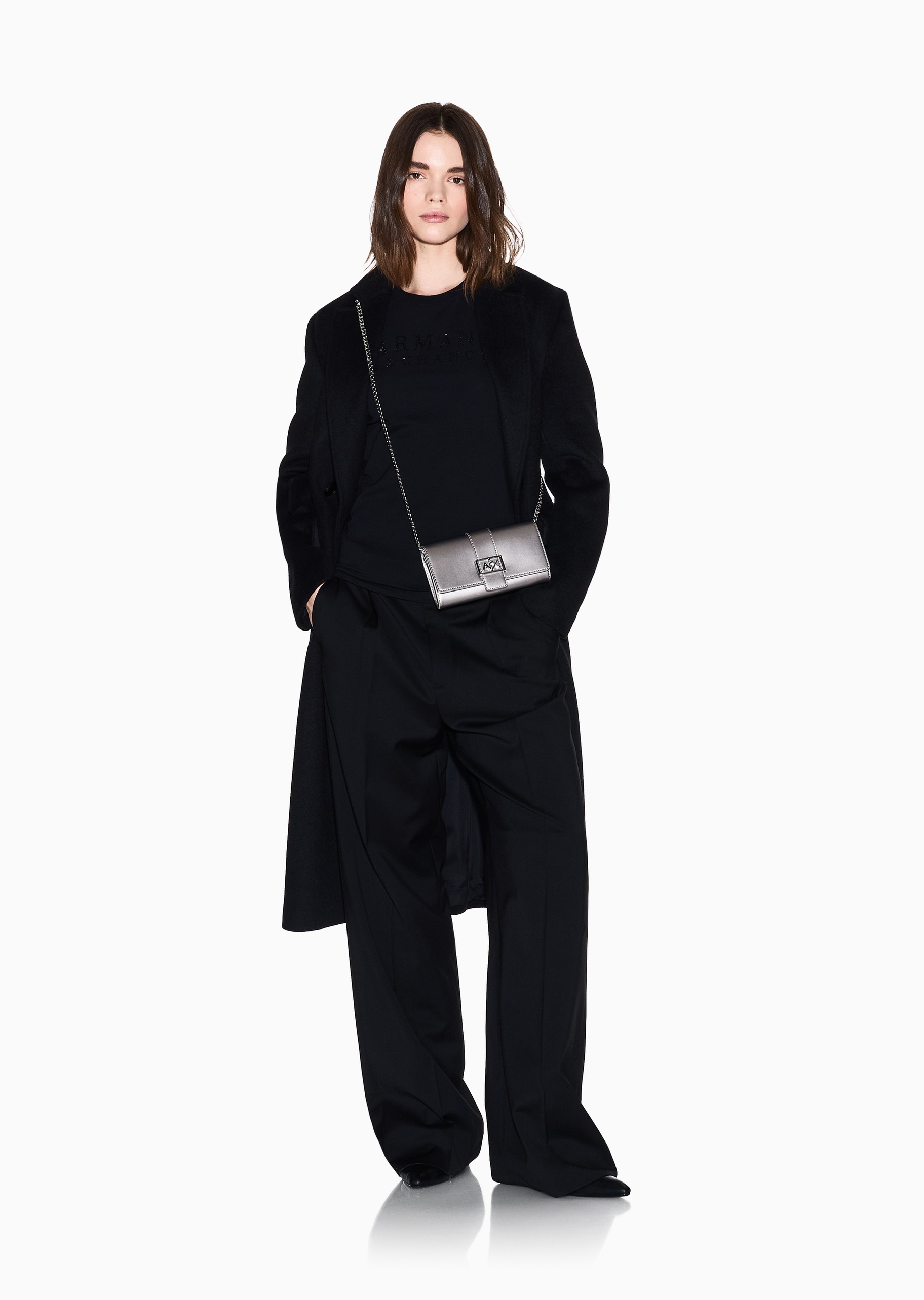 ARMANI EXCHANGE 女士纯棉弹力修身短袖圆领水钻字母T恤衫