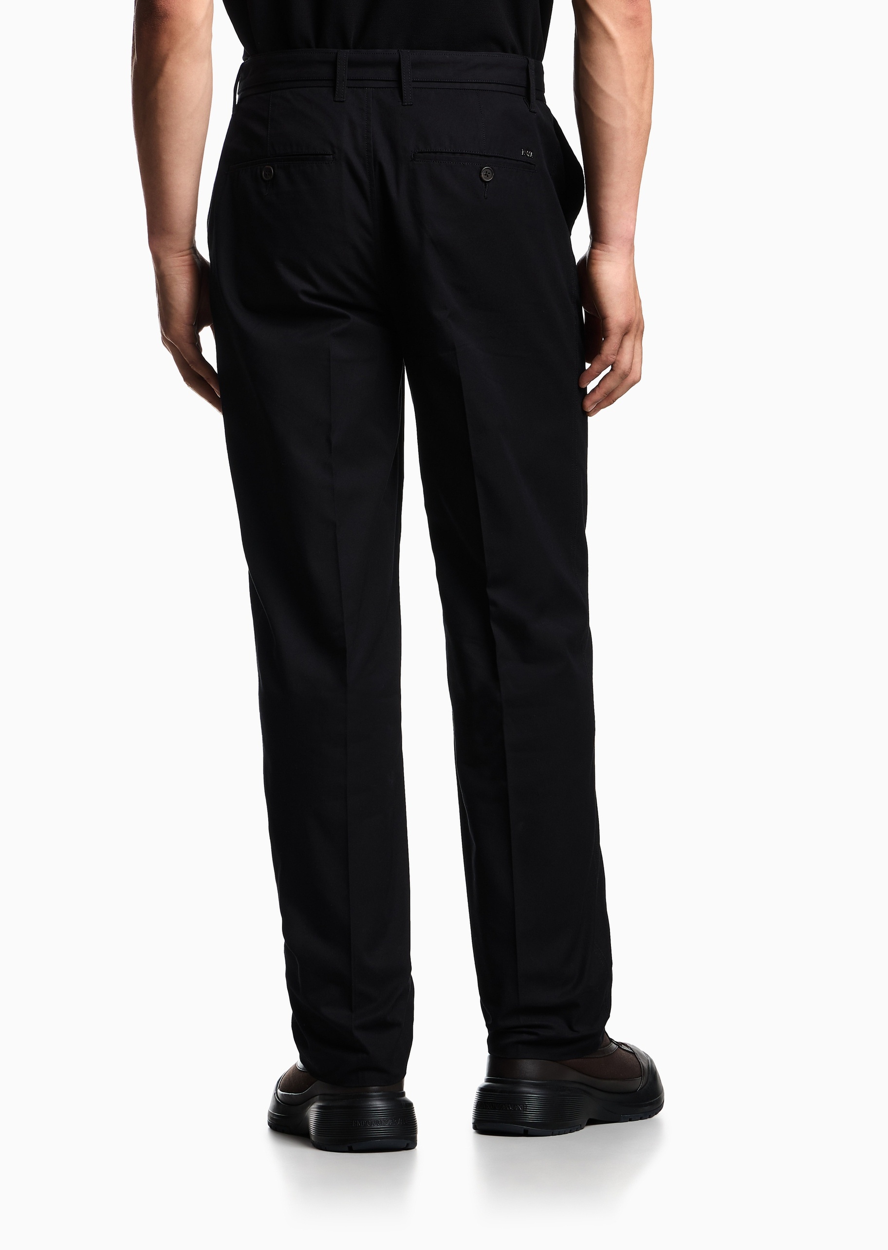 Emporio Armani 男士棉质合身长款直筒纯色休闲裤