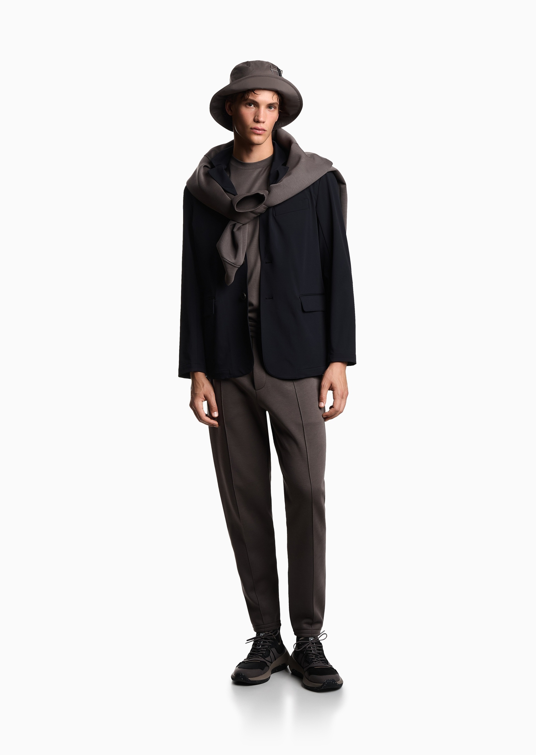 Emporio Armani 男士莱赛尔合身短袖圆领纯色T恤衫