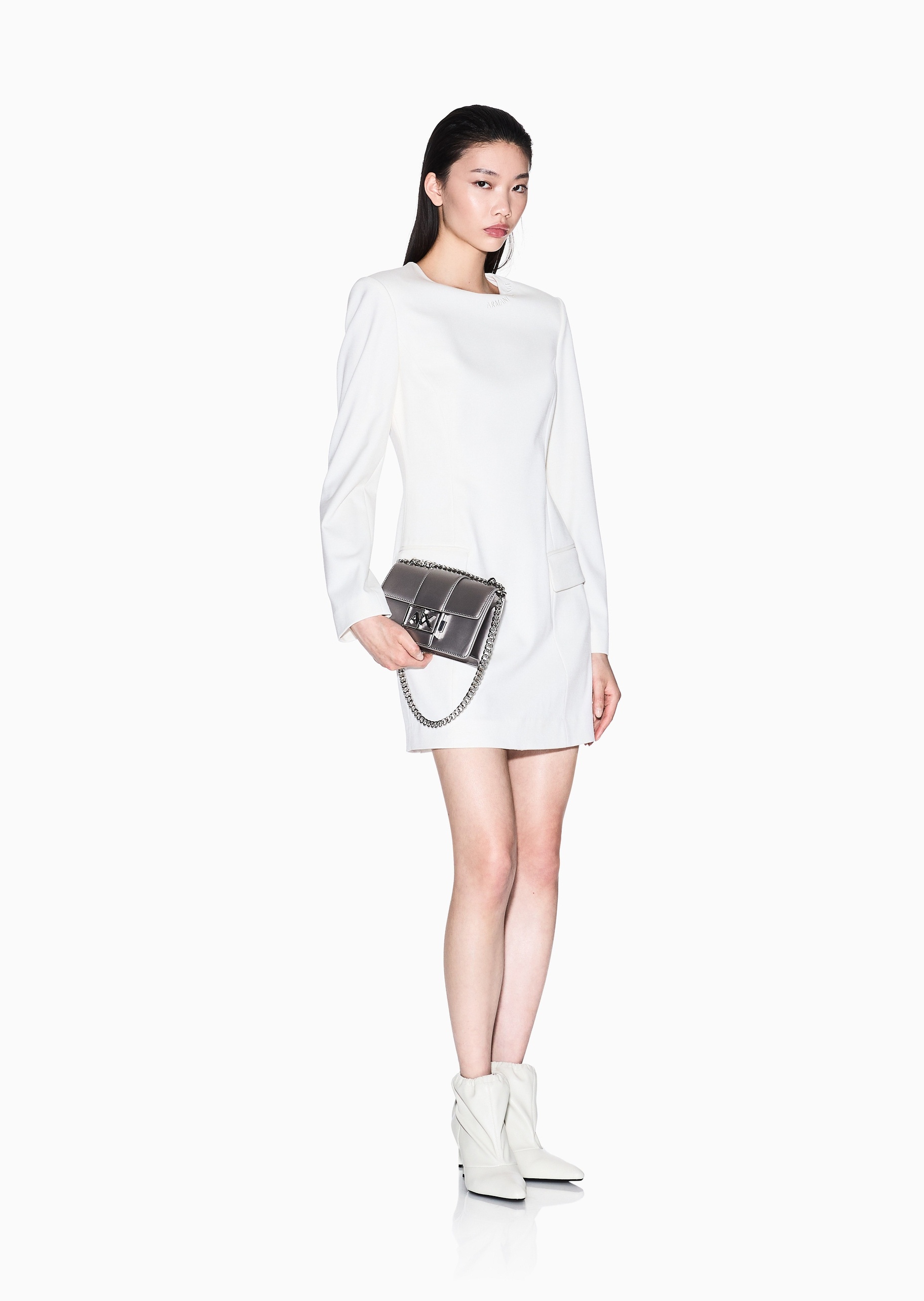 ARMANI EXCHANGE 女士微弹短款圆领通勤纯色连衣裙