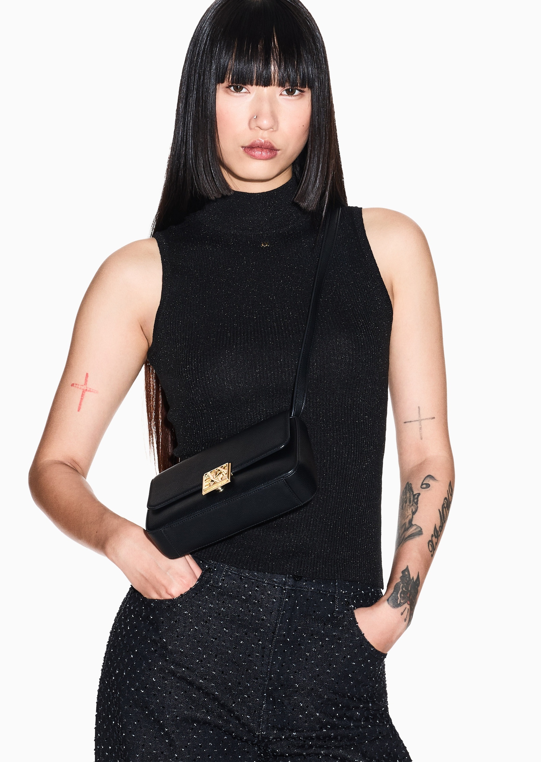 ARMANI EXCHANGE 女士翻盖长方形可调节肩带单肩斜挎迷你包