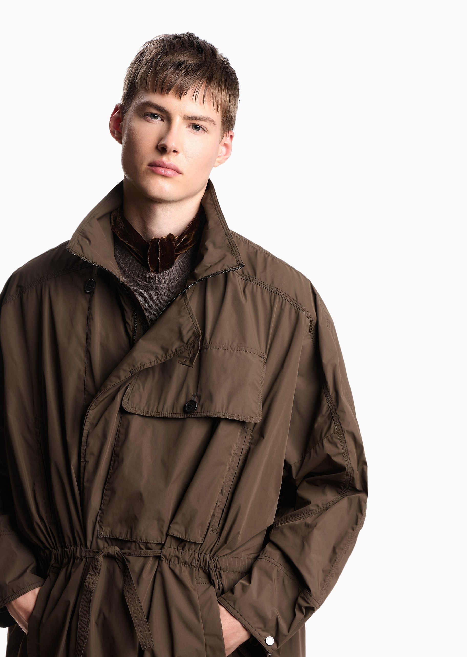 Emporio Armani 男士长袖长款可翻立领收腰纯色风衣