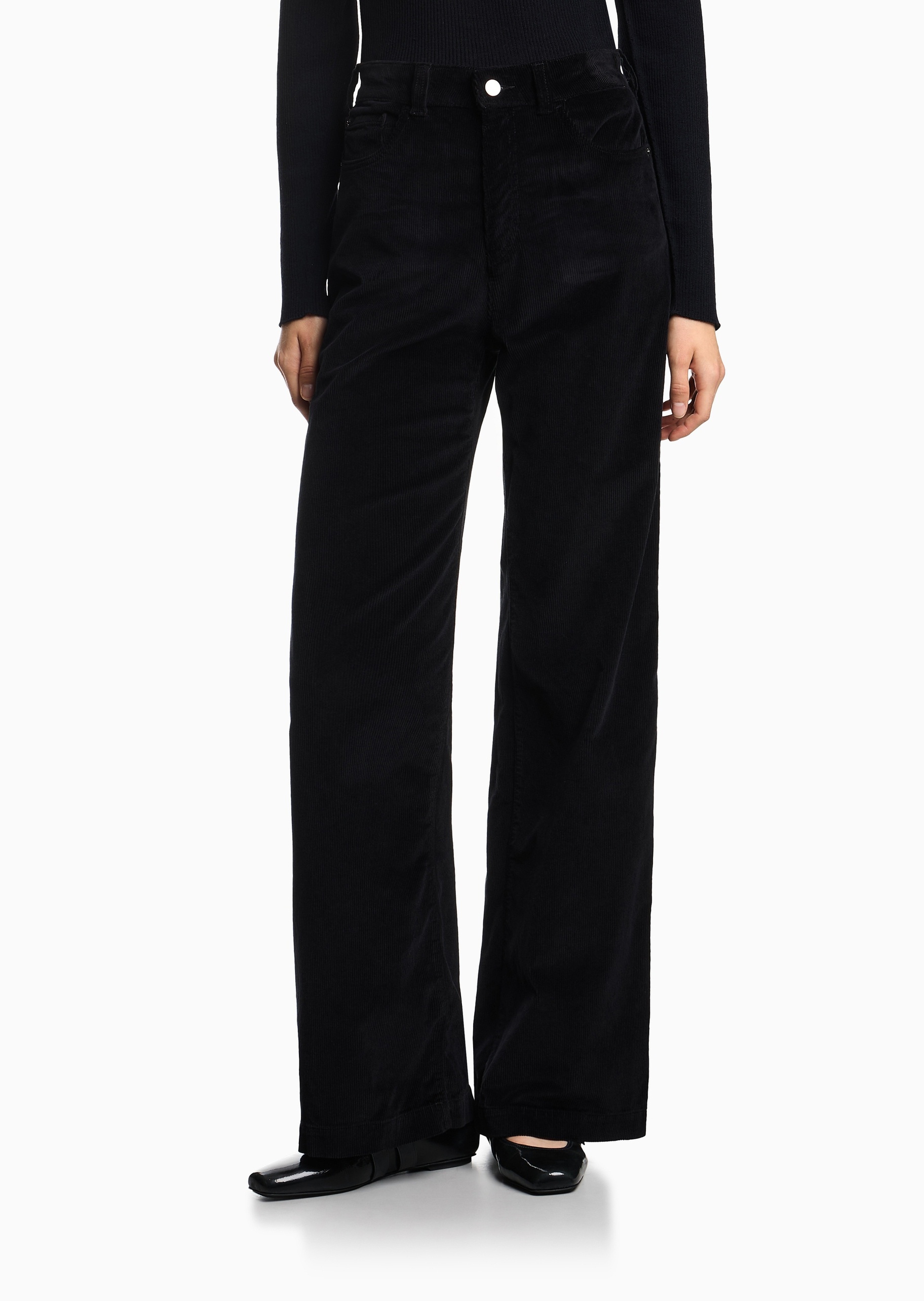 Emporio Armani 女士阔腿复古度假休闲松弛感灯芯绒牛仔裤