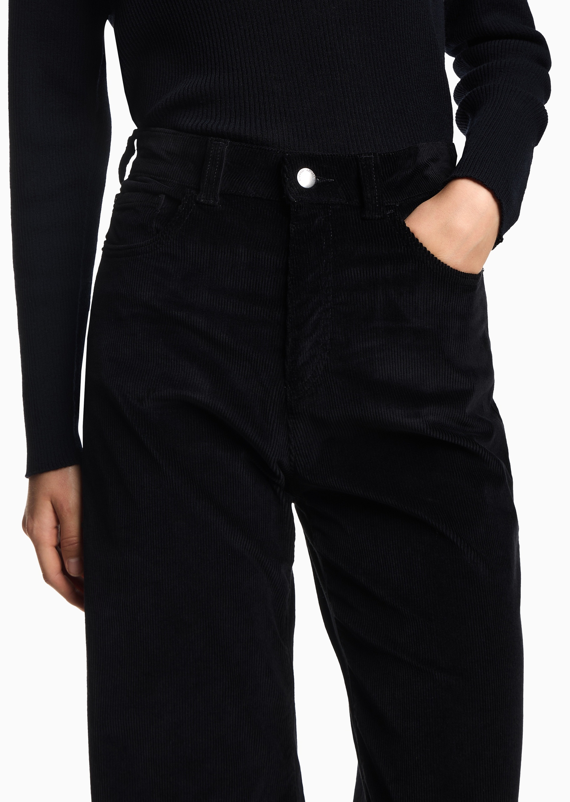 Emporio Armani 女士阔腿复古度假休闲松弛感灯芯绒牛仔裤