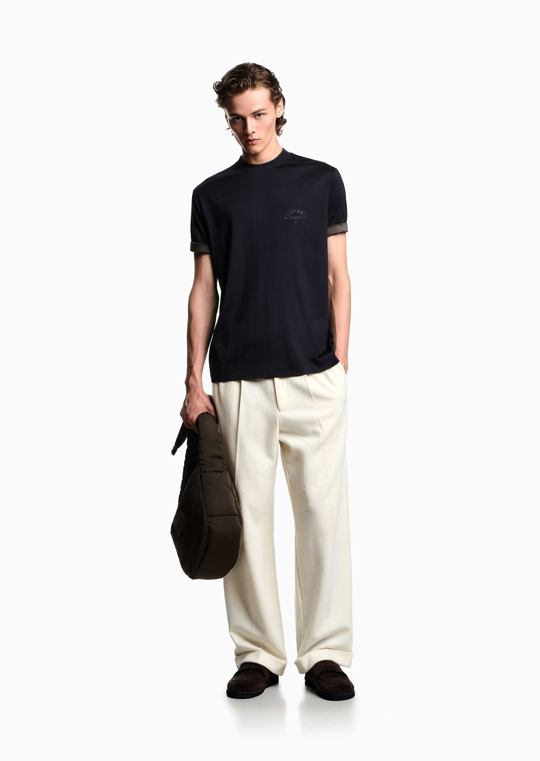 Emporio Armani 男士莱赛尔合身短袖圆领正肩T恤