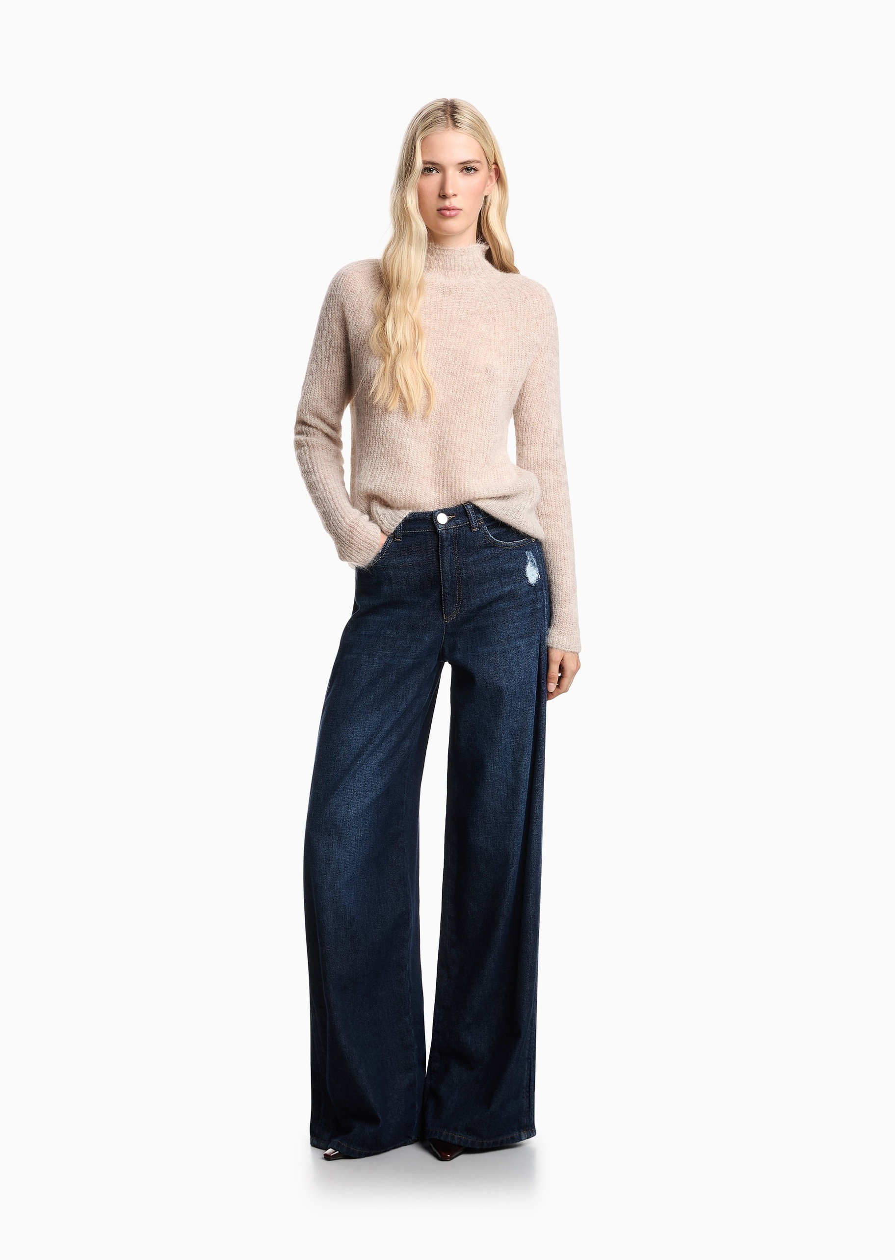 Emporio Armani 女士羊驼毛长袖半高领纯色针织衫