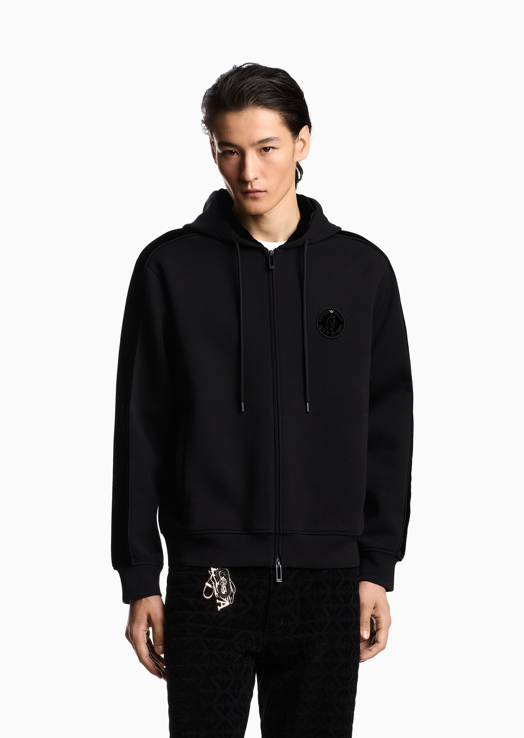 Emporio Armani 马年限定男士合身长袖连帽拉链刺绣卫衣外套