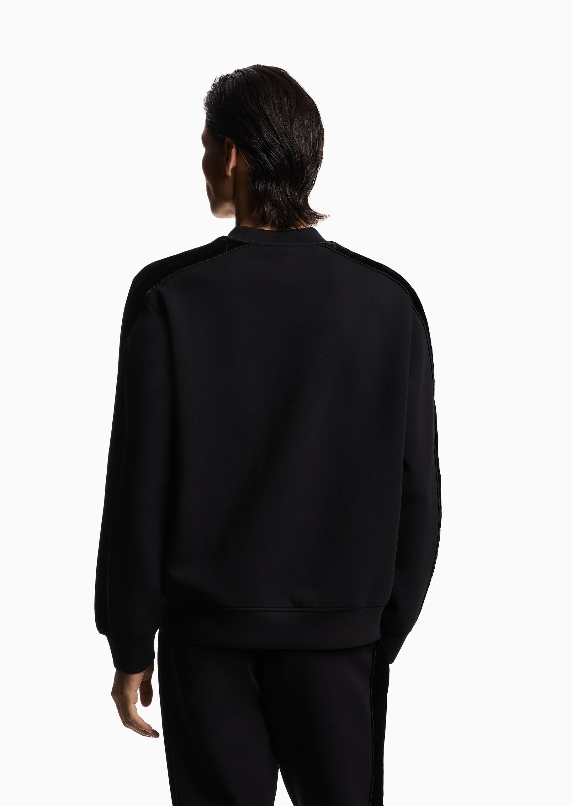 Emporio Armani 马年限定男士宽松长袖圆领拼接刺绣休闲卫衣