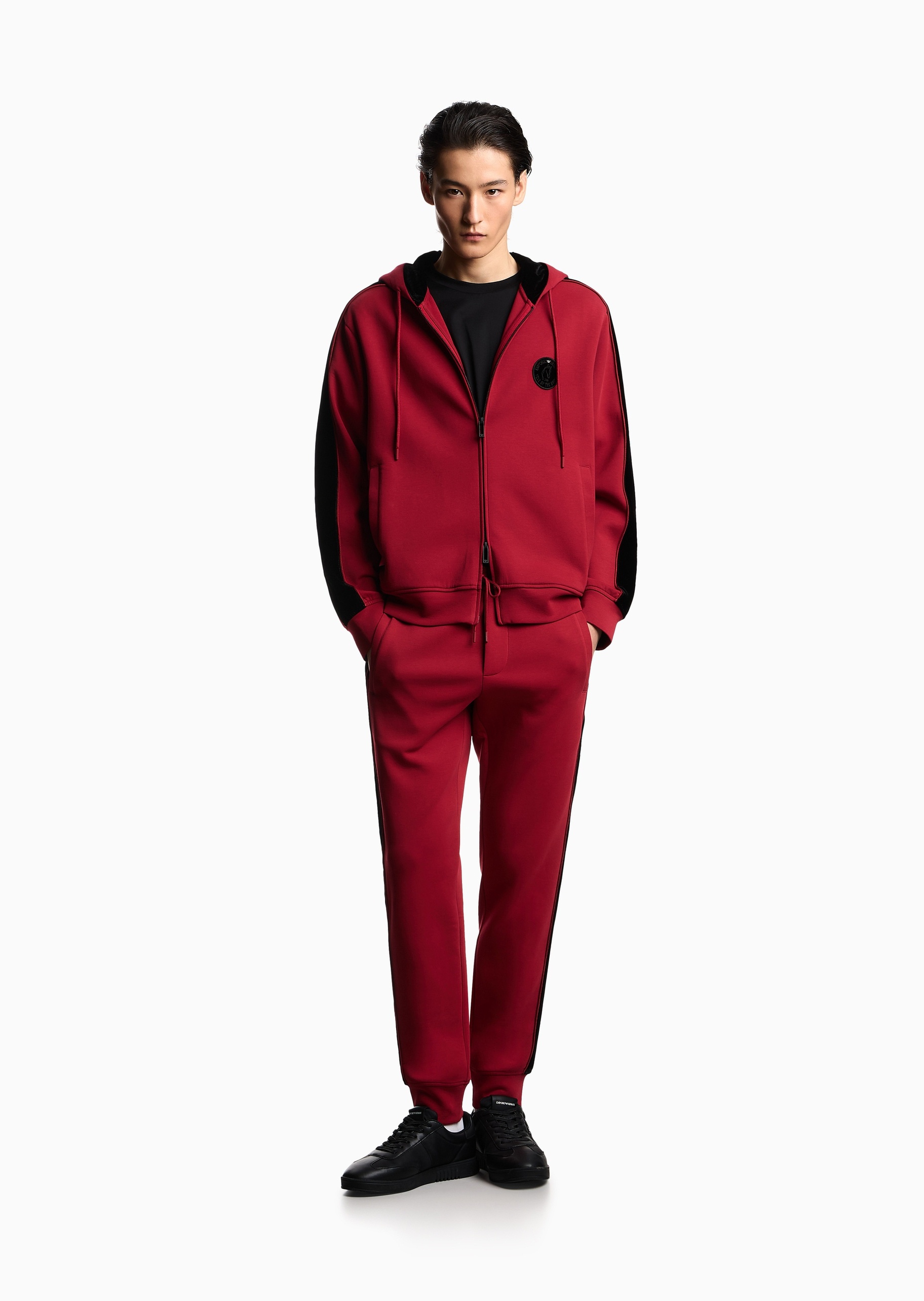 Emporio Armani 马年限定男士合身短袖圆领刺绣拼接T恤