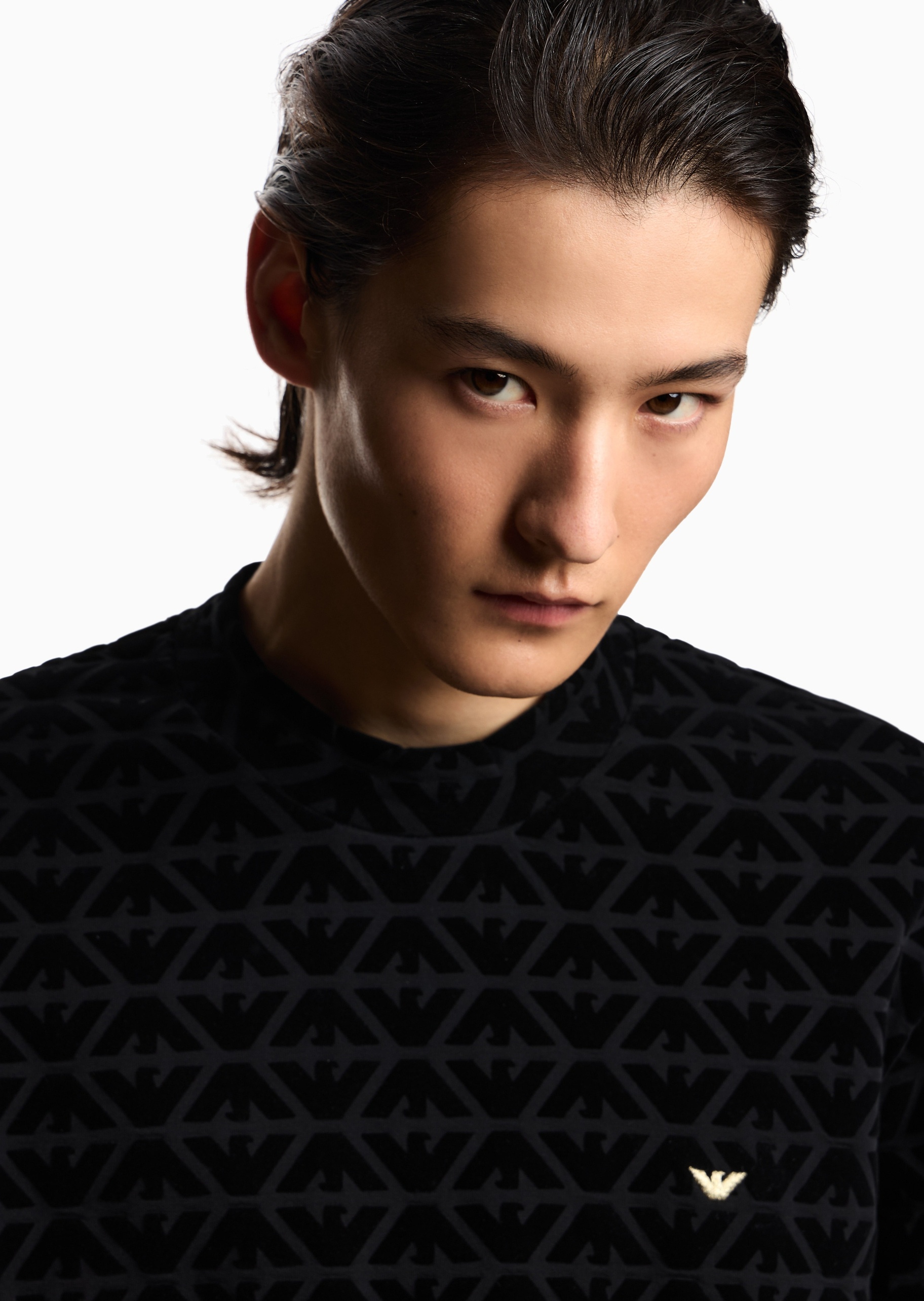 Emporio Armani 马年限定男士弹力宽松长袖圆领通体鹰标卫衣