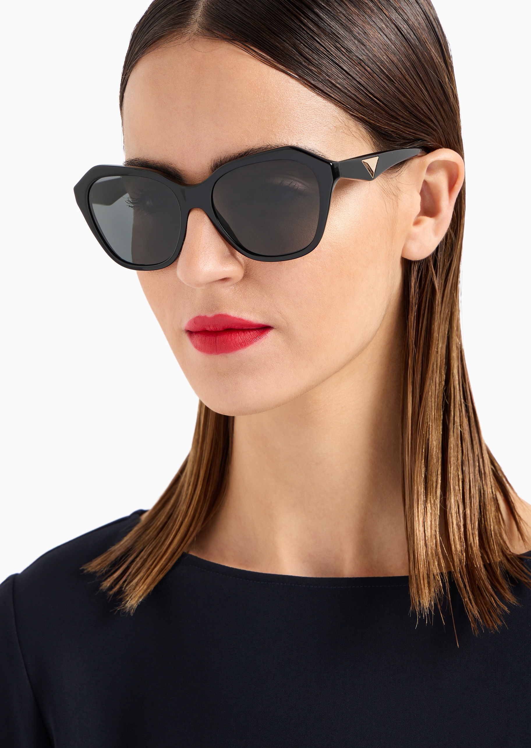 Emporio Armani 女士不规则形粗框遮光潮流太阳眼镜