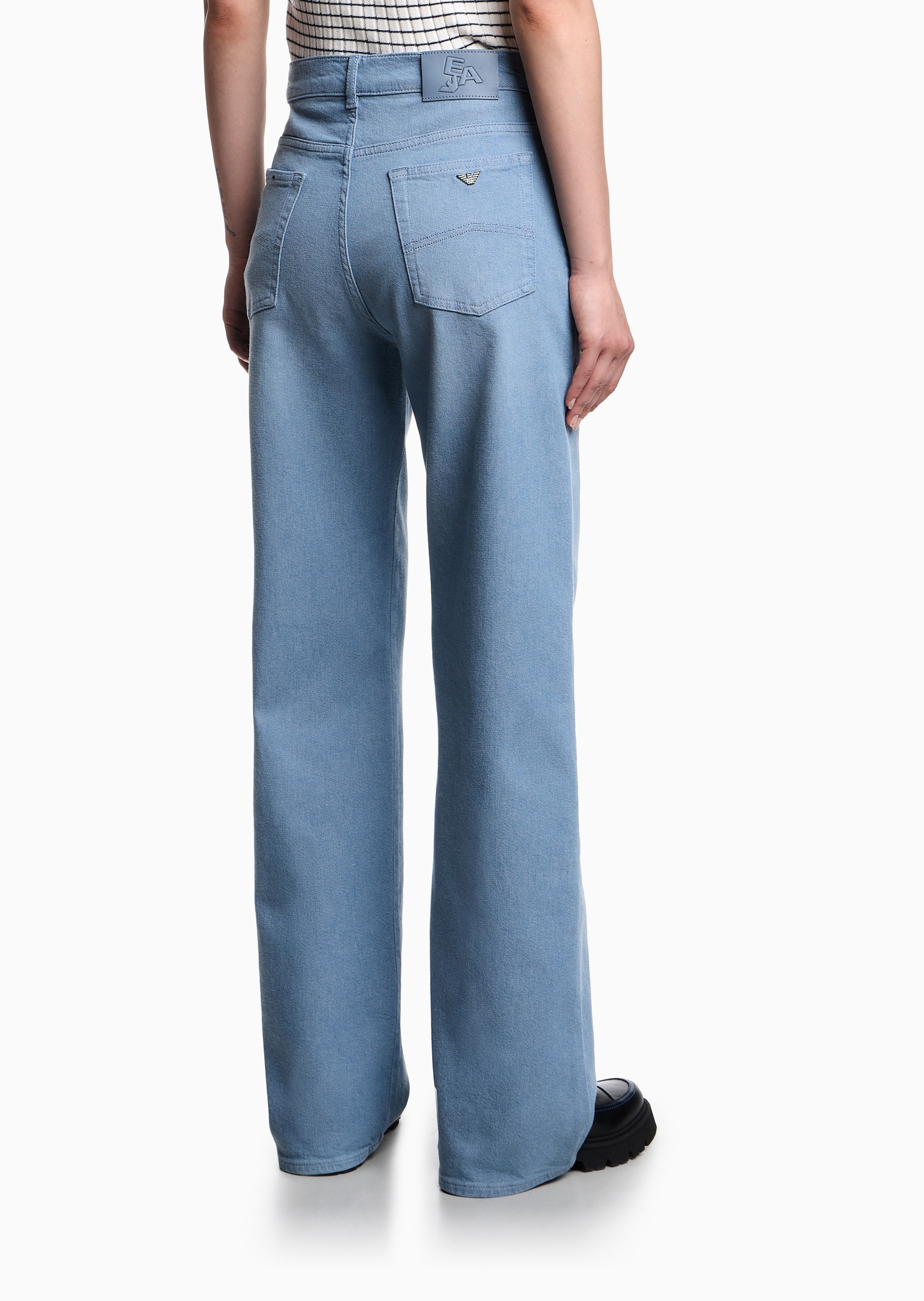 Emporio Armani 女士纯棉微弹合身中腰长款直筒牛仔裤