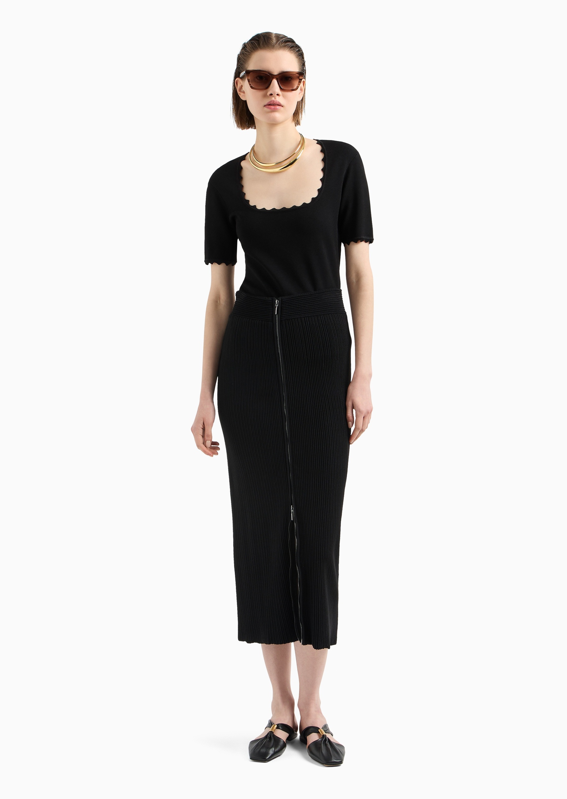 Emporio Armani 女士修身短袖圆领花边纯色针织衫