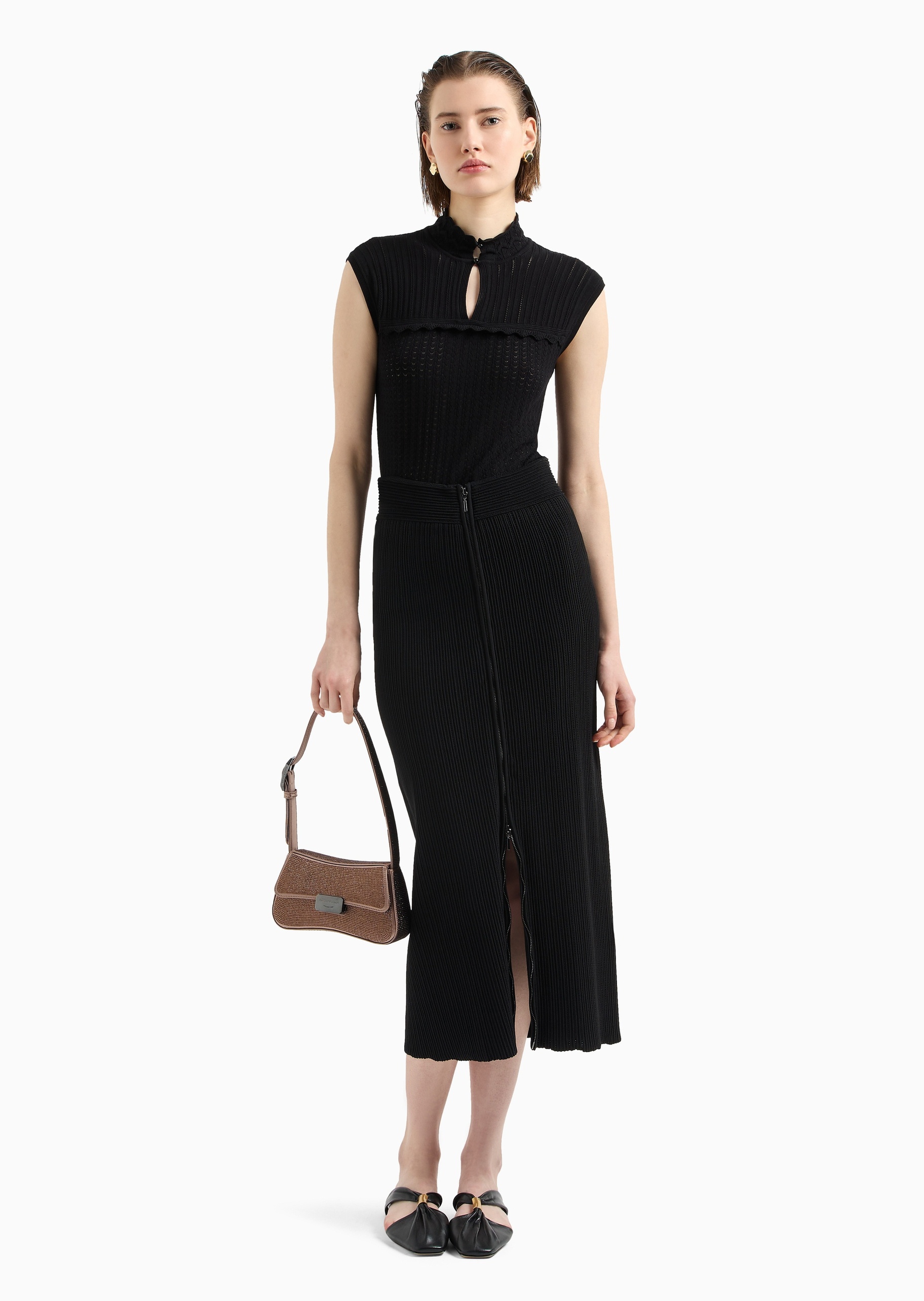 Emporio Armani 女士修身无袖小立领镂空纽扣前襟针织上衣