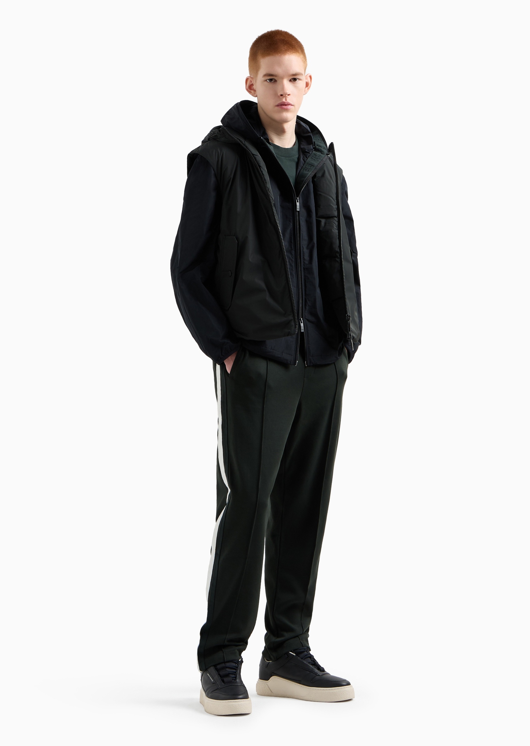 ARMANI EXCHANGE 男士合身长袖连帽拉链门襟纯色夹克