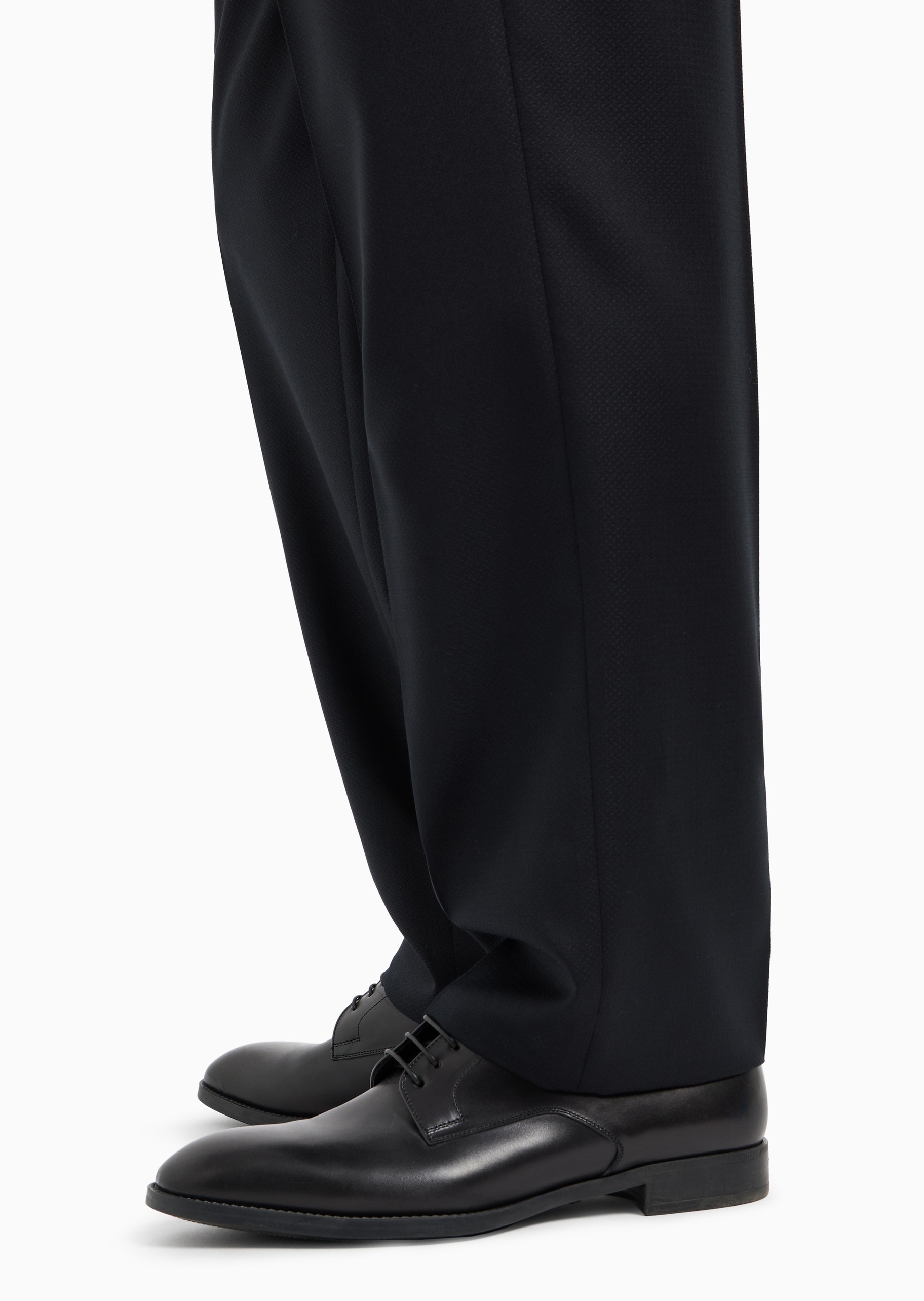 Giorgio Armani 男士全绵羊毛纯色商务风西装套装