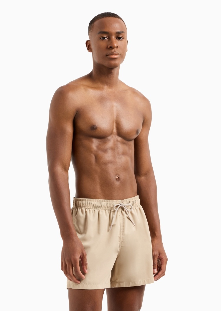 Emporio Armani 男士松紧系带短款波状鹰标刺绣沙滩裤