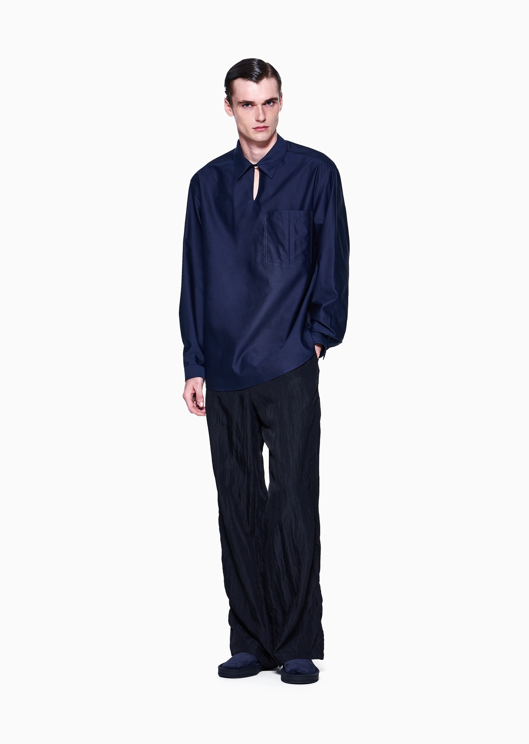 Giorgio Armani 男士长袖翻领纯色简约休闲时尚衬衫