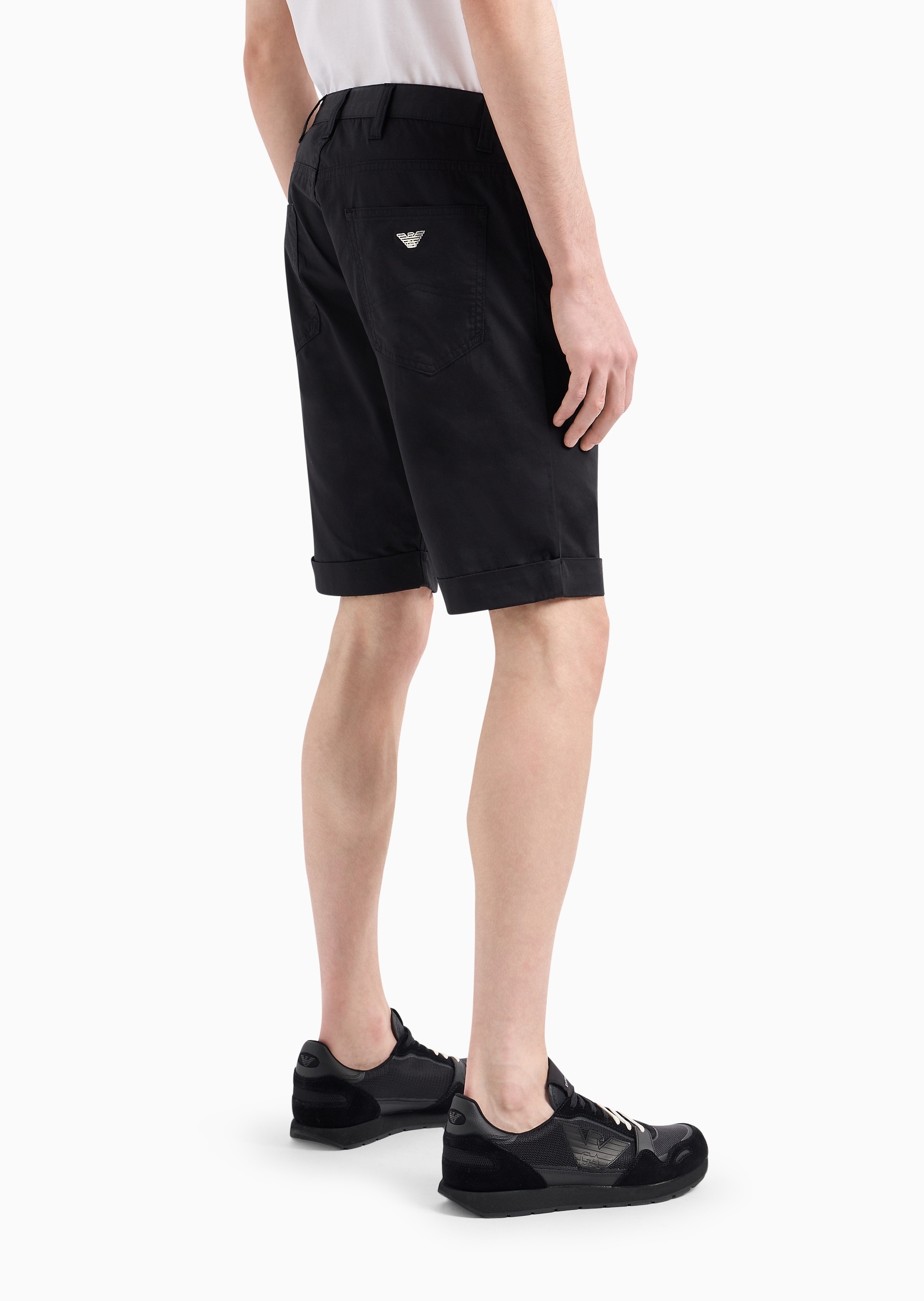 Emporio Armani 男士直筒商务休闲纯棉弹力纯色短裤