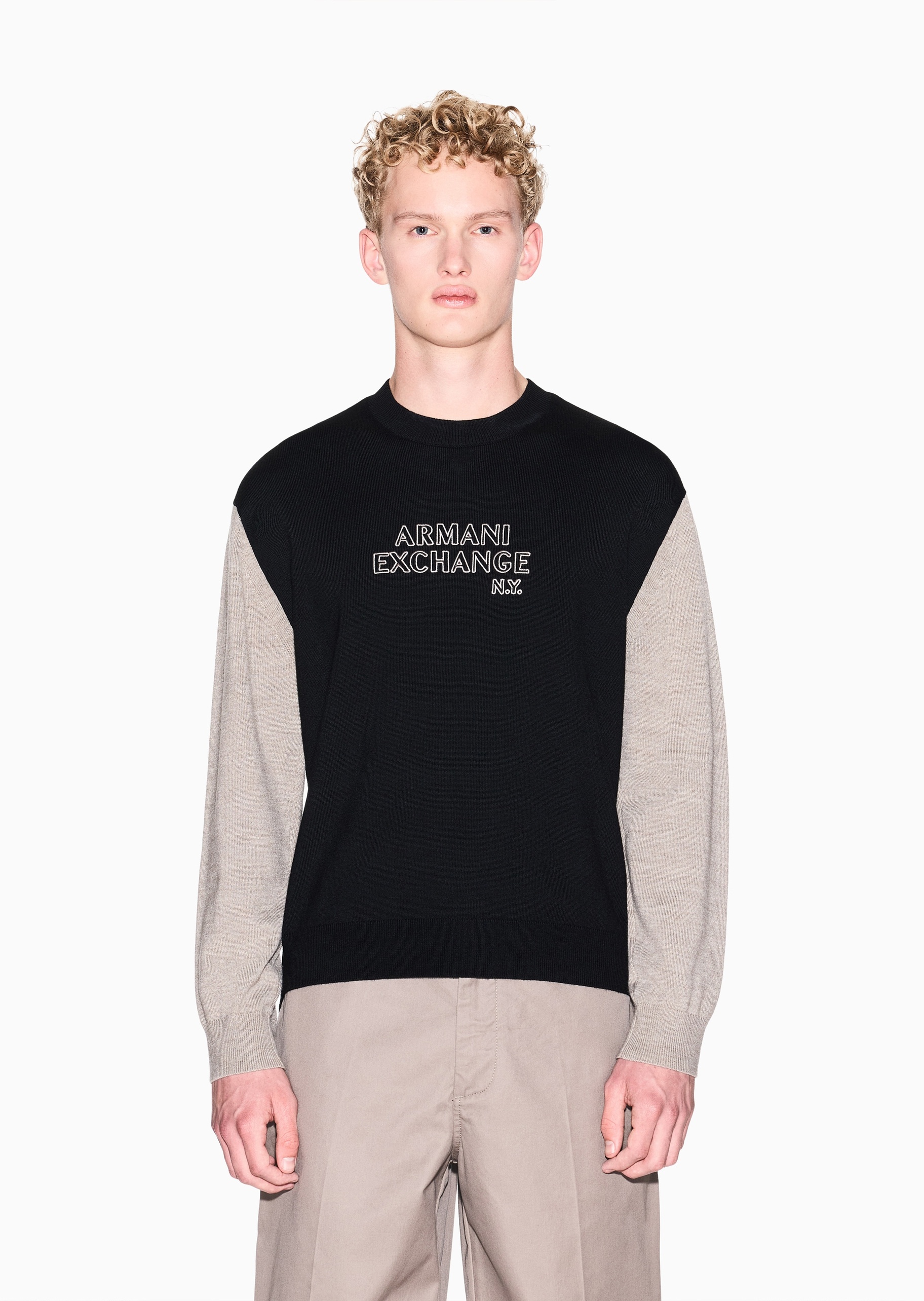 ARMANI EXCHANGE 男士长袖圆领撞色拼接刺绣套头毛衣