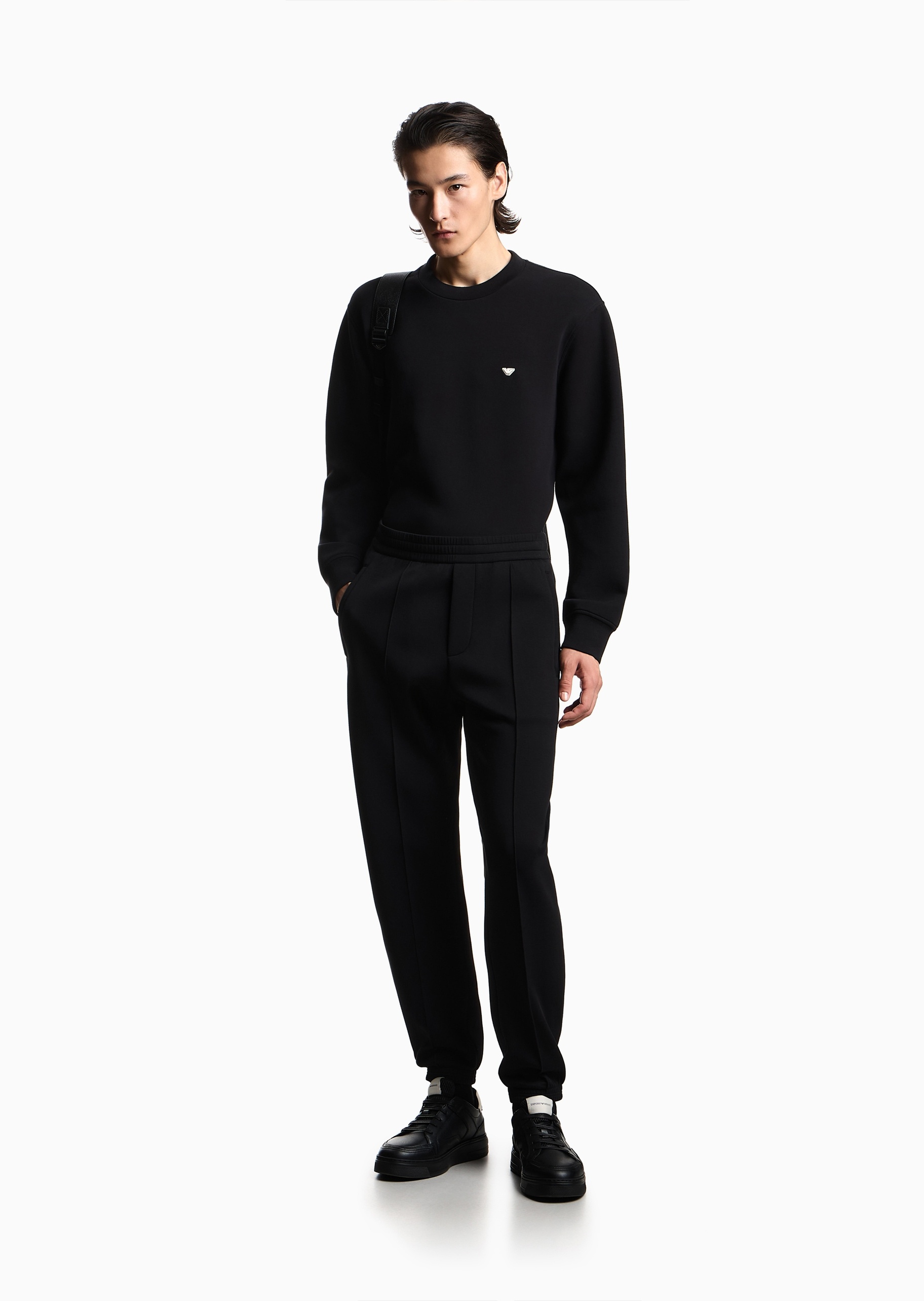 Emporio Armani 男士弹力合身长袖圆领刺绣鹰标套头卫衣