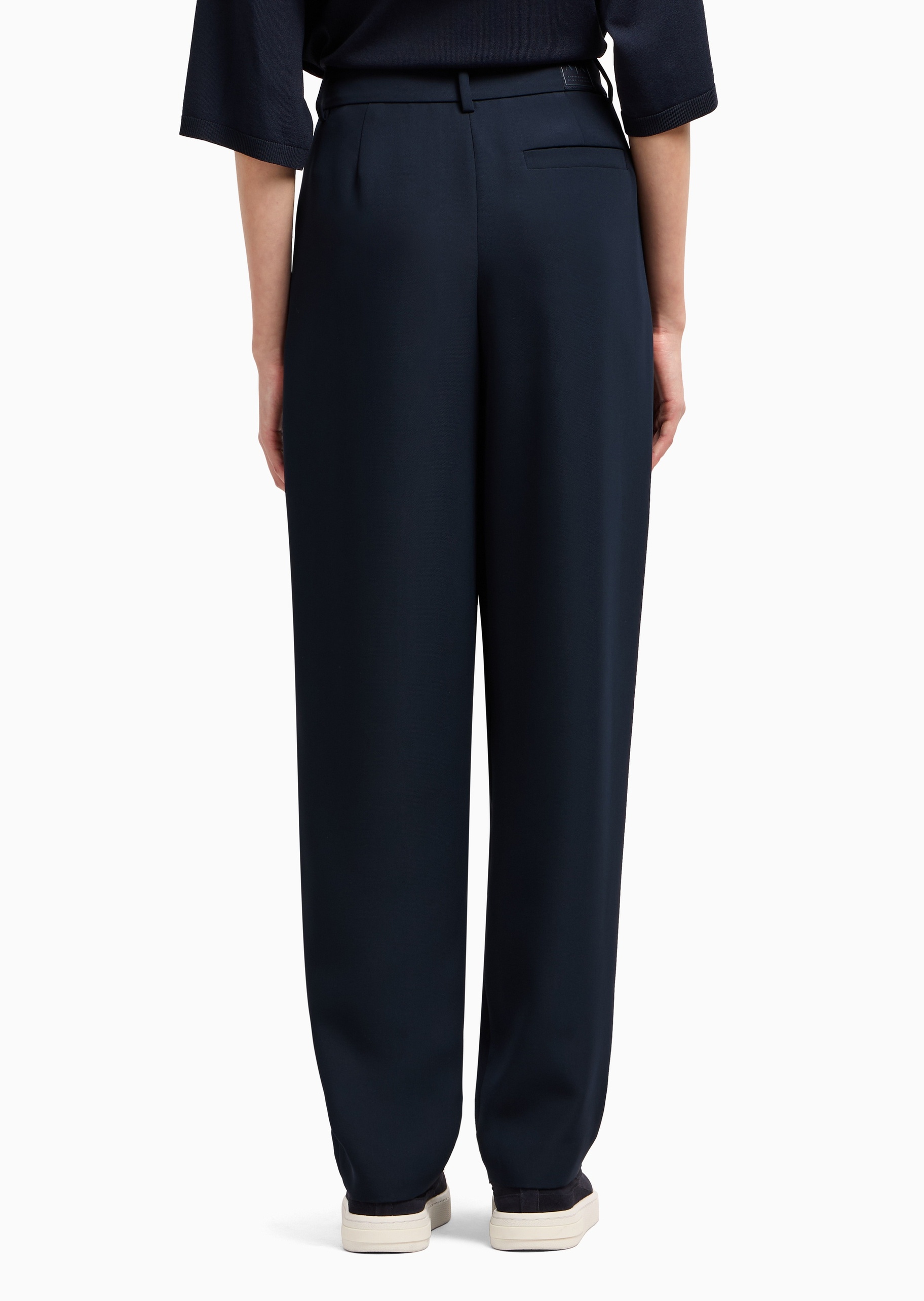 ARMANI EXCHANGE 女士宽松长款锥形纯色褶皱休闲裤
