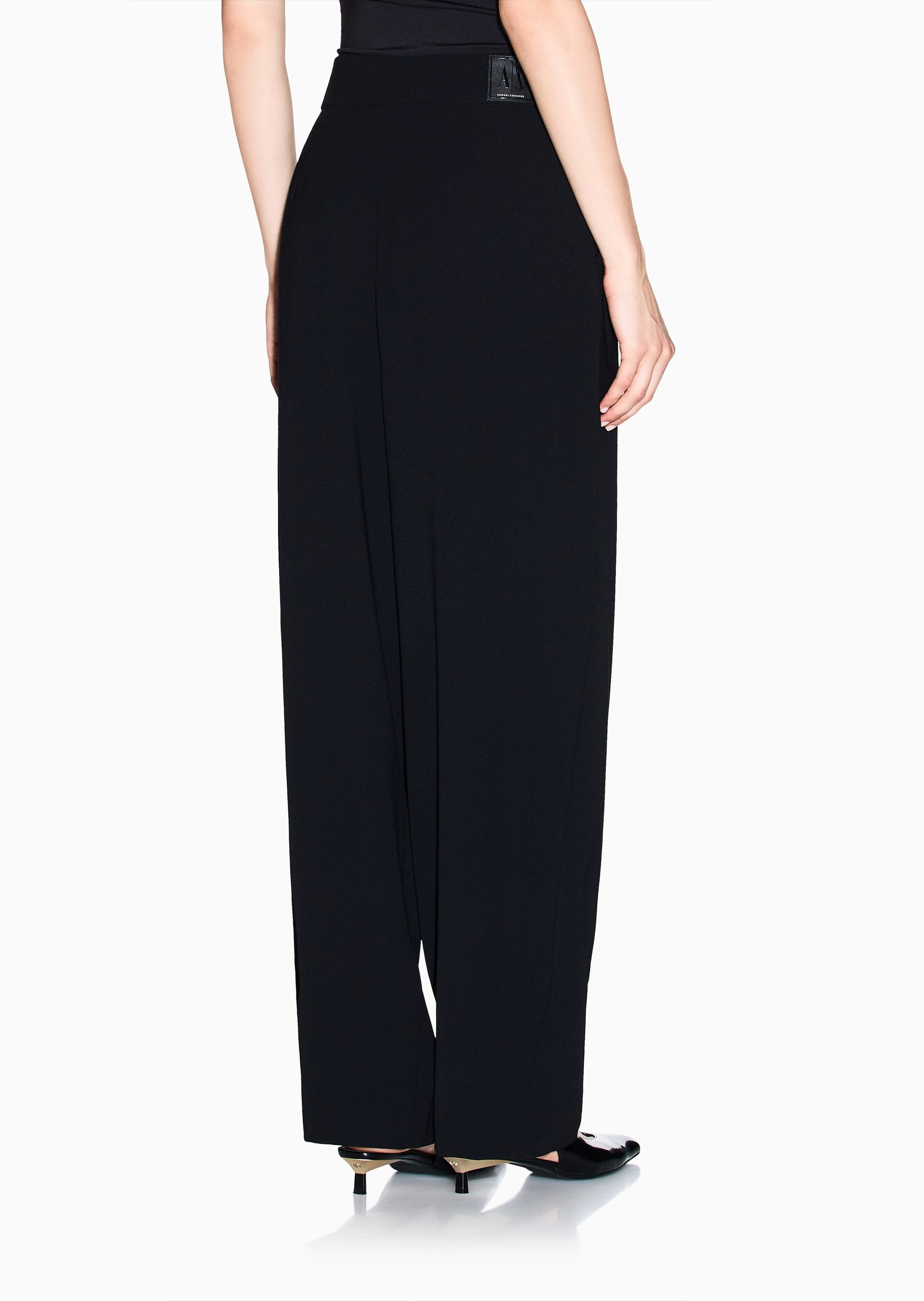 ARMANI EXCHANGE 女士合身长款锥形简约纯色褶皱休闲裤