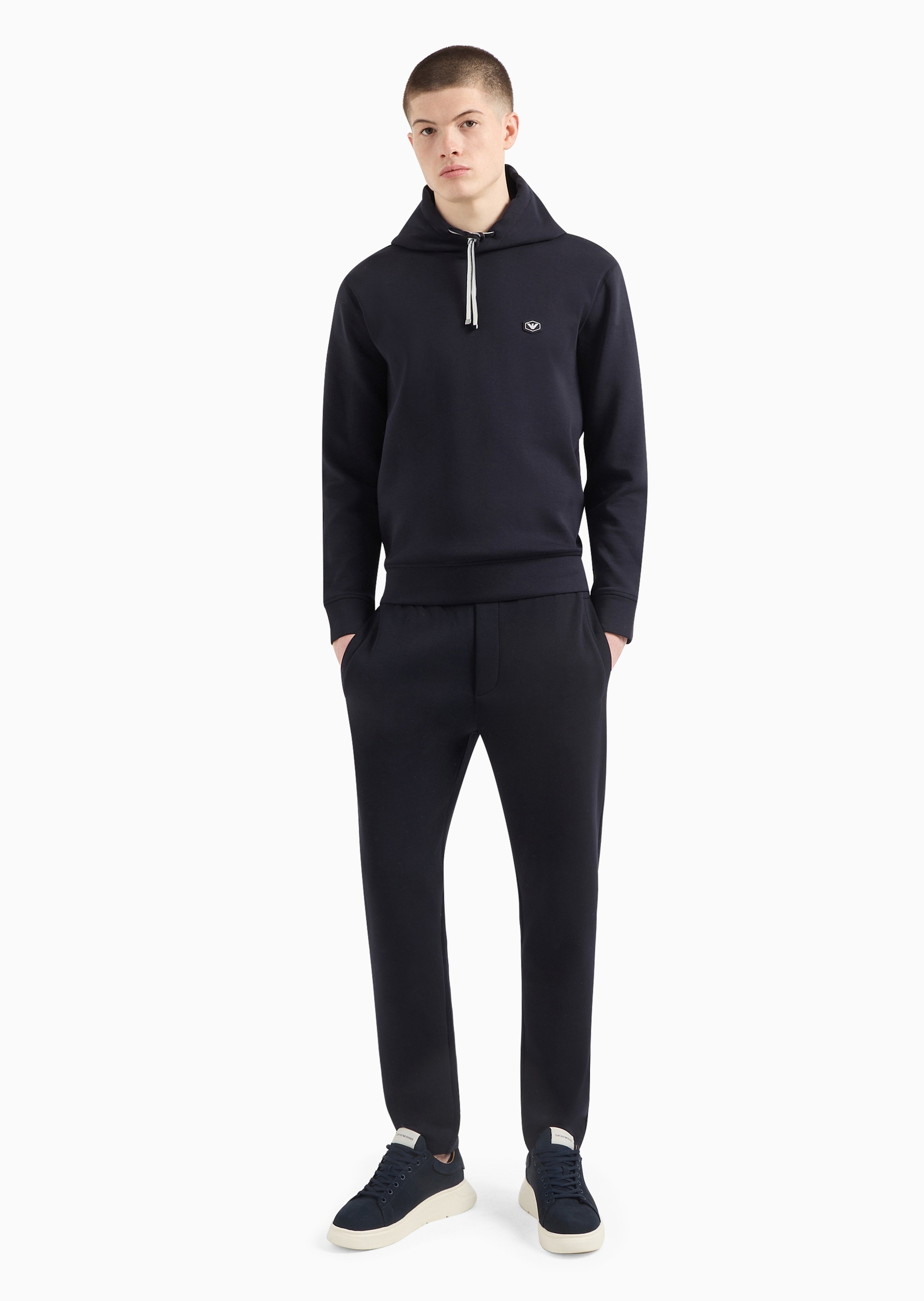 Emporio Armani 男士棉质微弹合身长袖连帽纯色卫衣