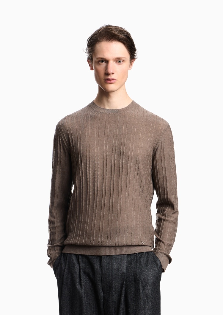 Emporio Armani 男士圆领绵羊毛老钱风套头针织毛衣