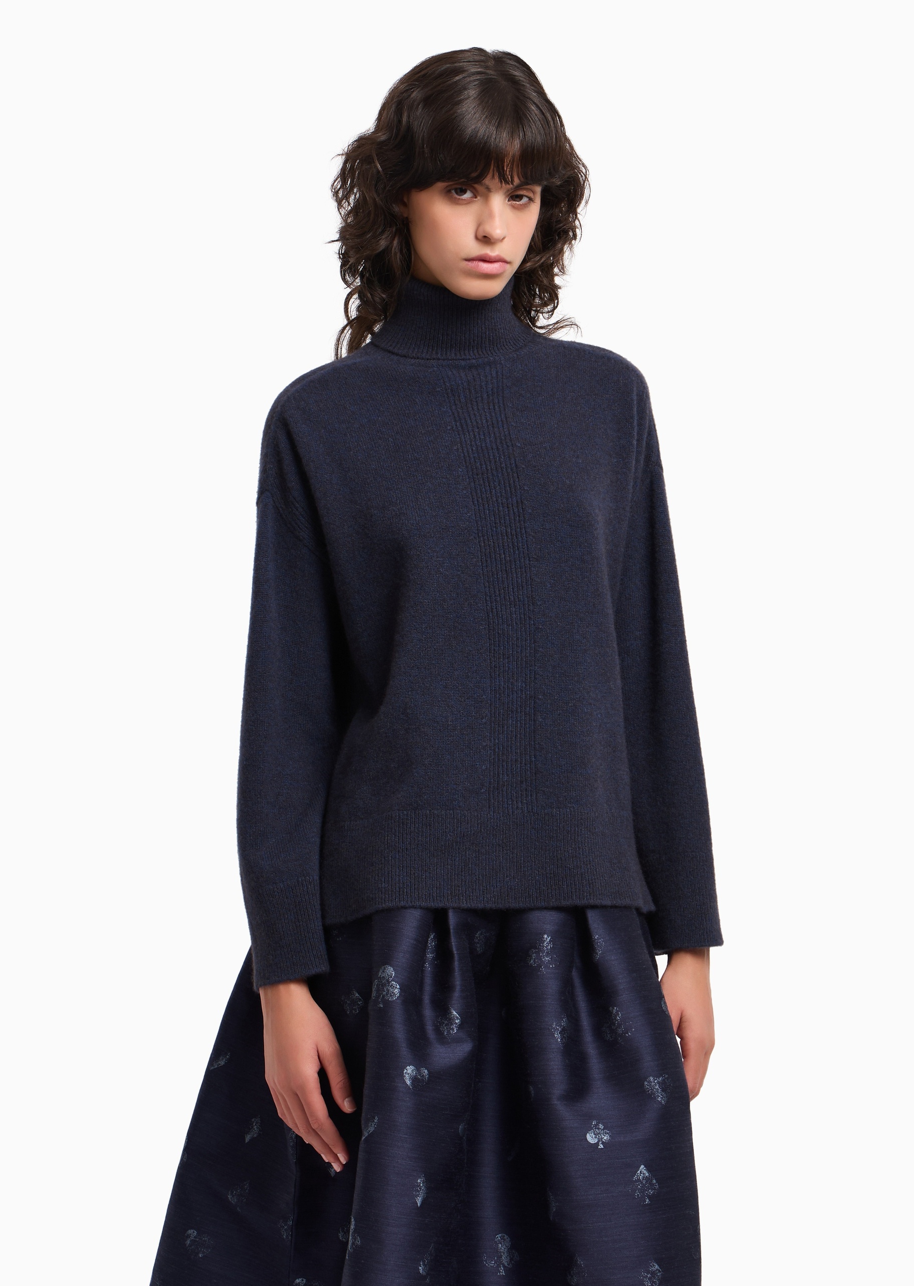 Emporio Armani 女士绵羊毛长袖高翻领落肩纯色毛衣