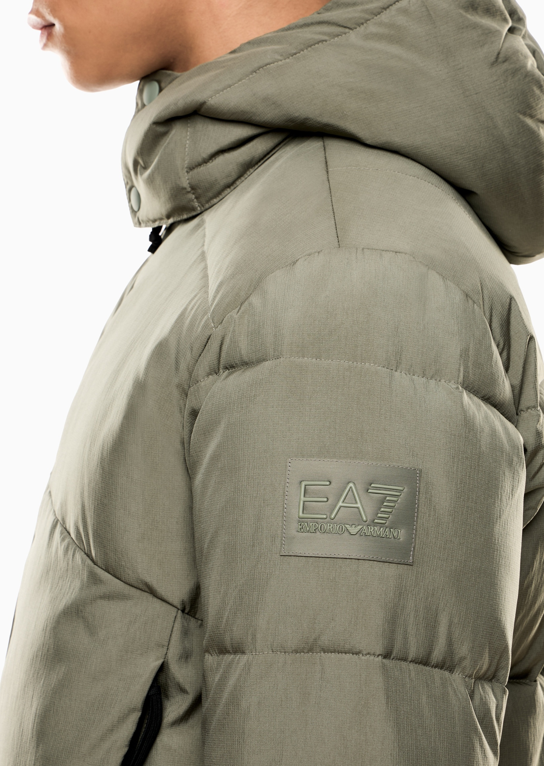 EA7 男士短款加厚可拆连帽拉链防风防水运动棉服