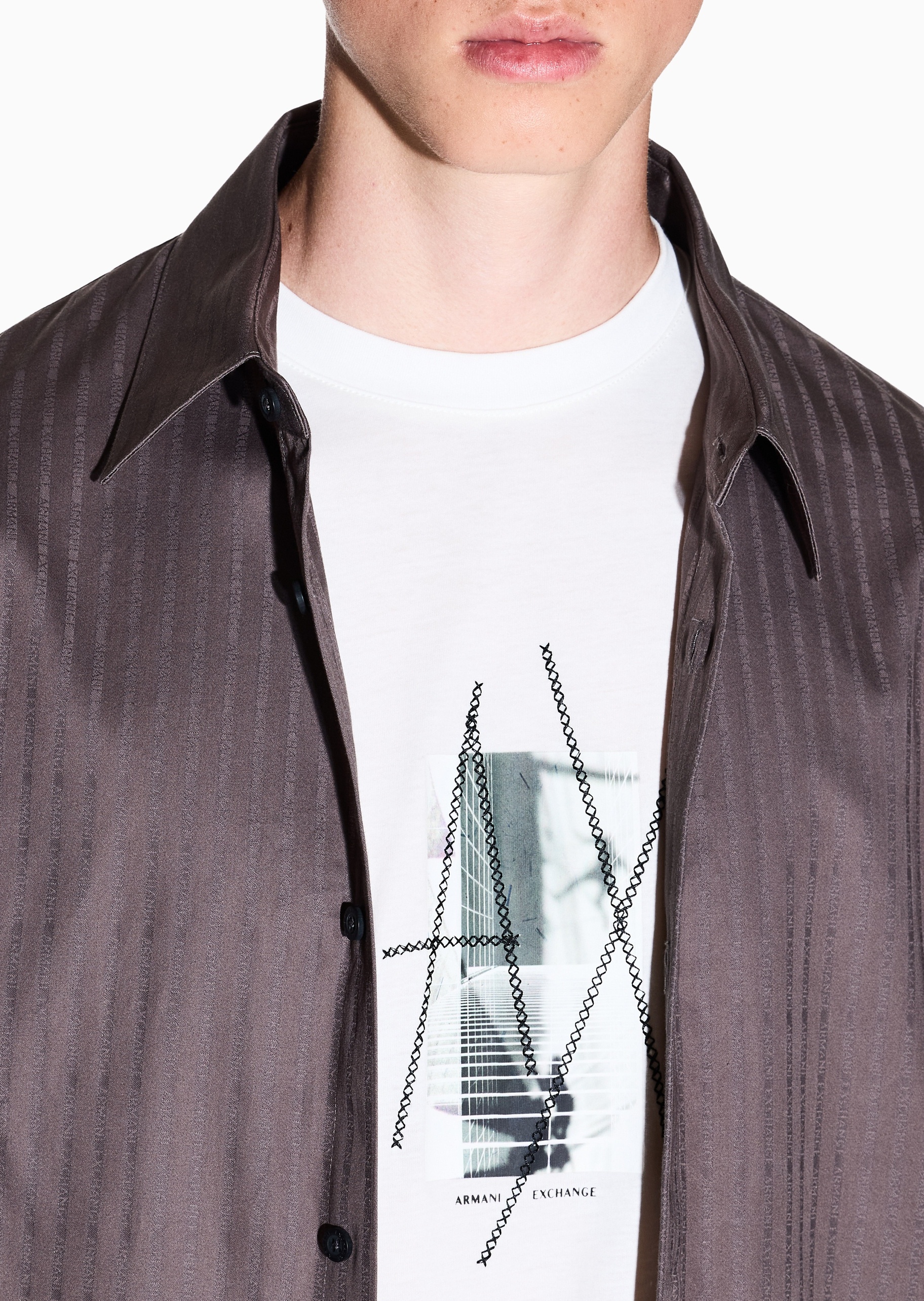ARMANI EXCHANGE 男士全棉长袖翻领通体竖条纹休闲衬衫