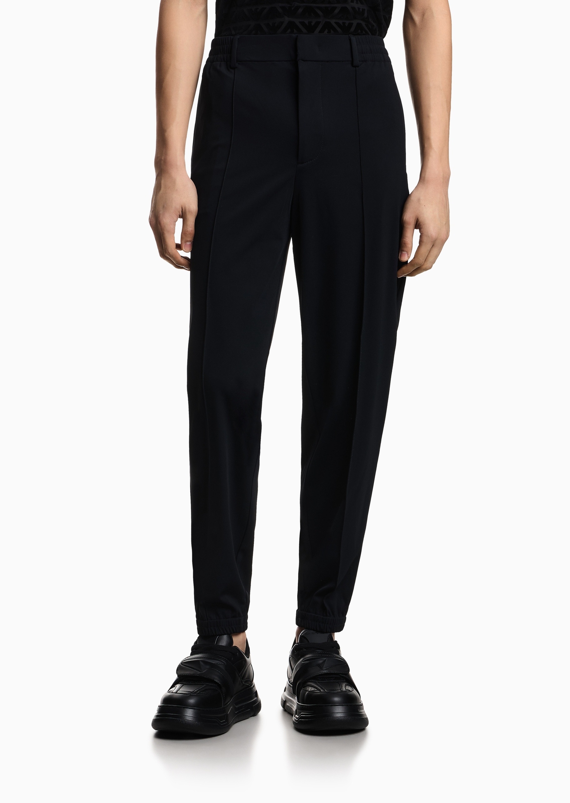 Emporio Armani 男士弹力宽松长款锥形束脚休闲裤