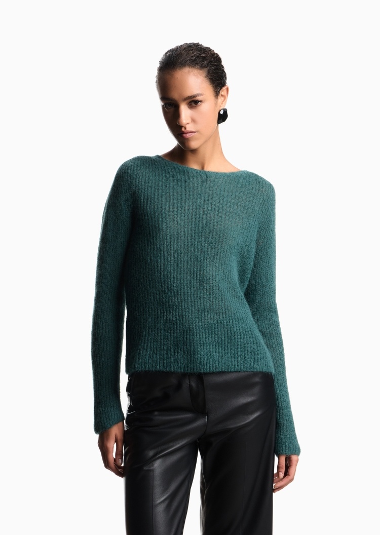 Emporio Armani 女士羊驼毛修身长袖圆领纯色针织衫