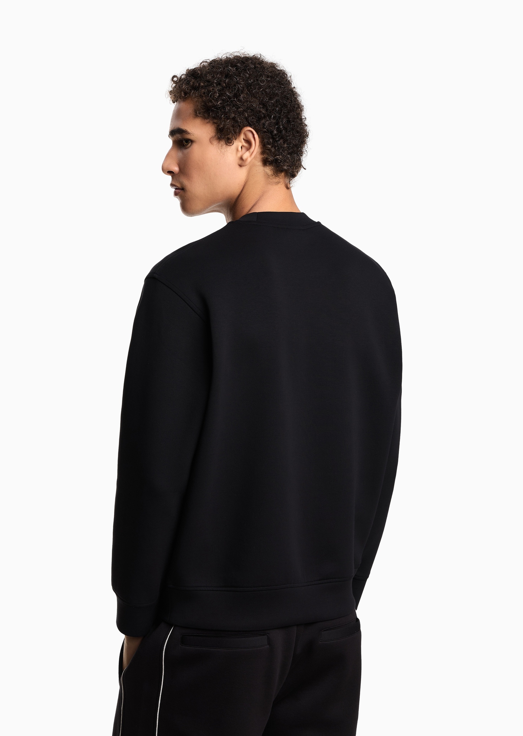 Emporio Armani 男女同款刺绣落肩运动休闲套头卫衣