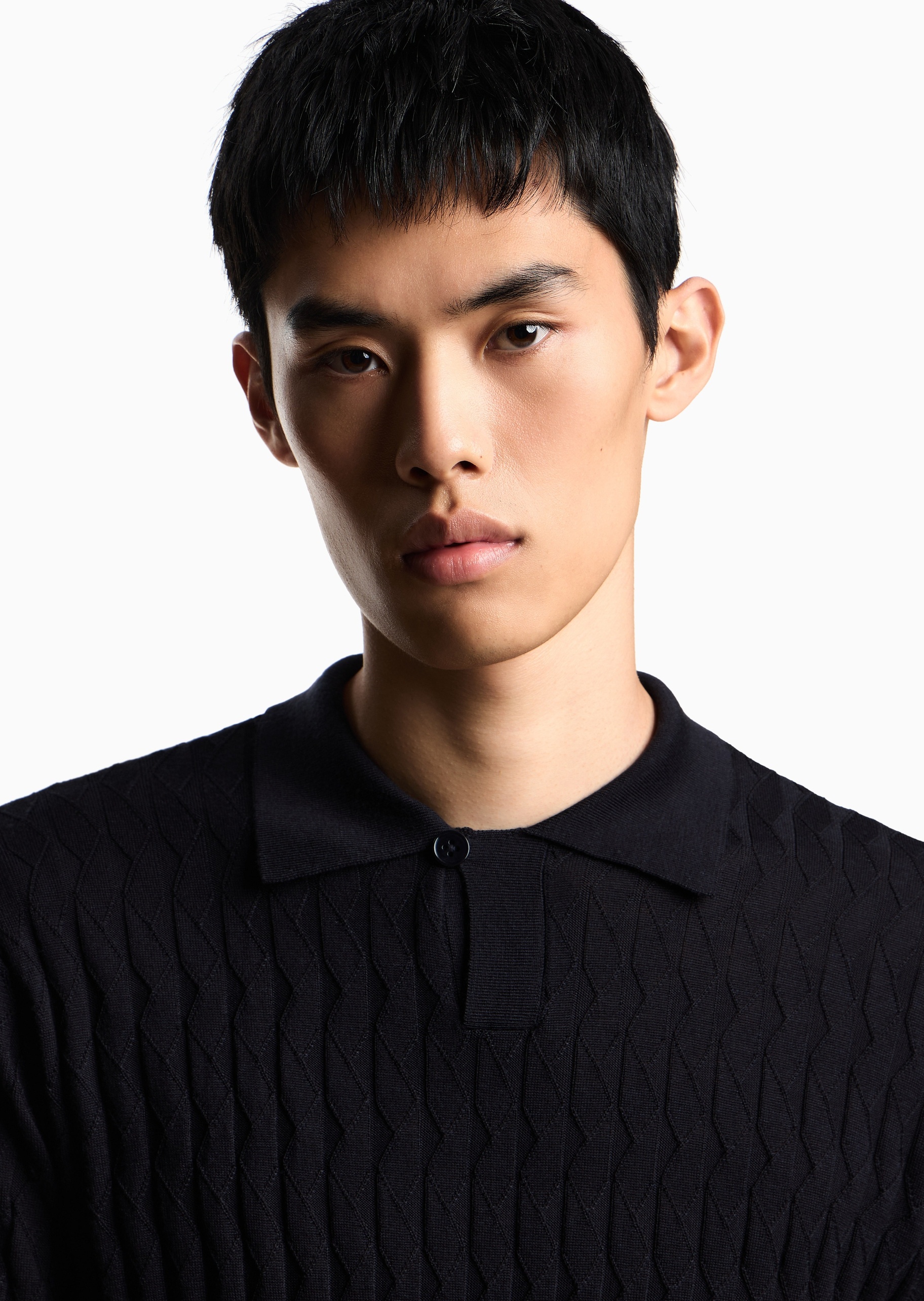 Emporio Armani 男士短袖Polo领纯色压花针织衫