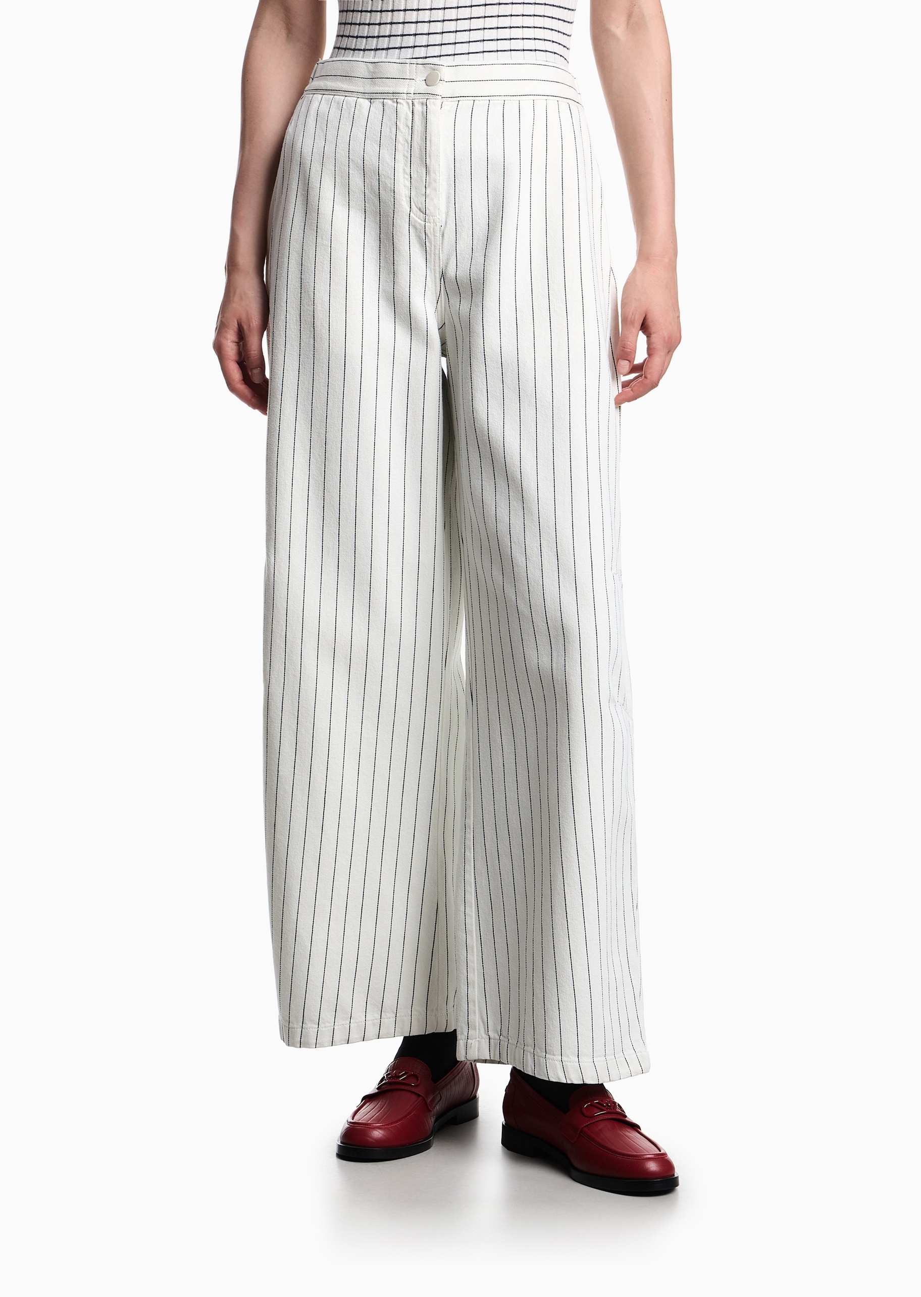 Emporio Armani 女士全棉宽松长款直筒细条纹休闲裤