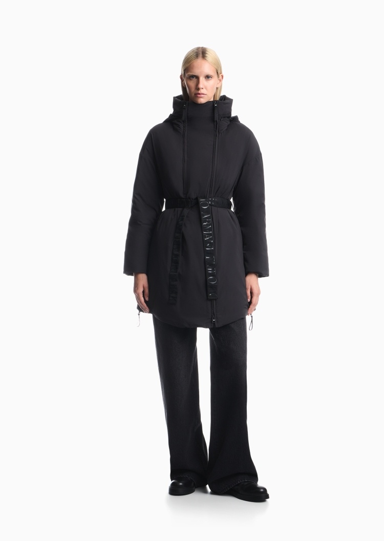 Emporio Armani 女士隐藏式连帽收腰静奢风通勤羽绒服外套