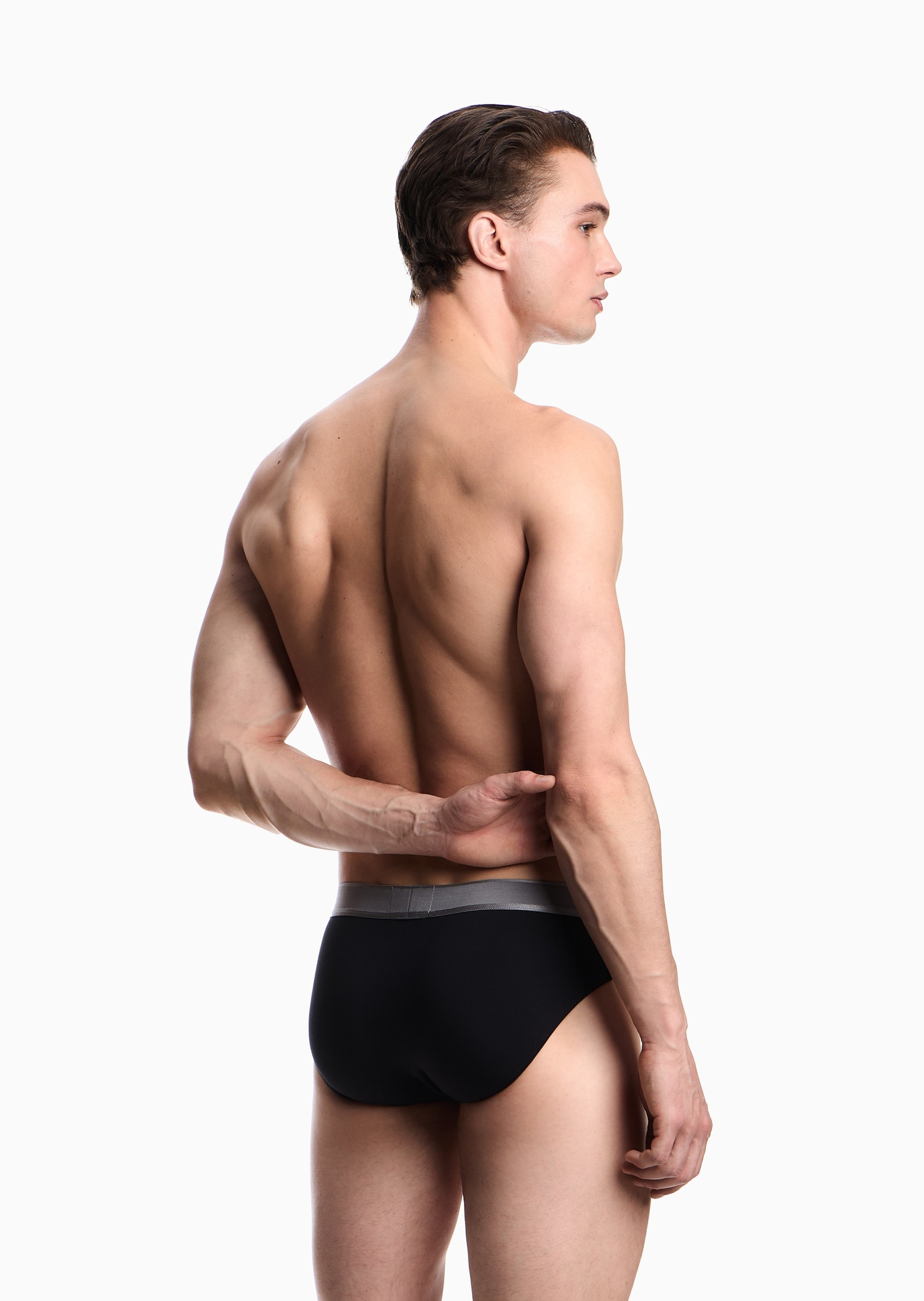 Emporio Armani 男士莫代尔弹力三角LOGO腰边内裤