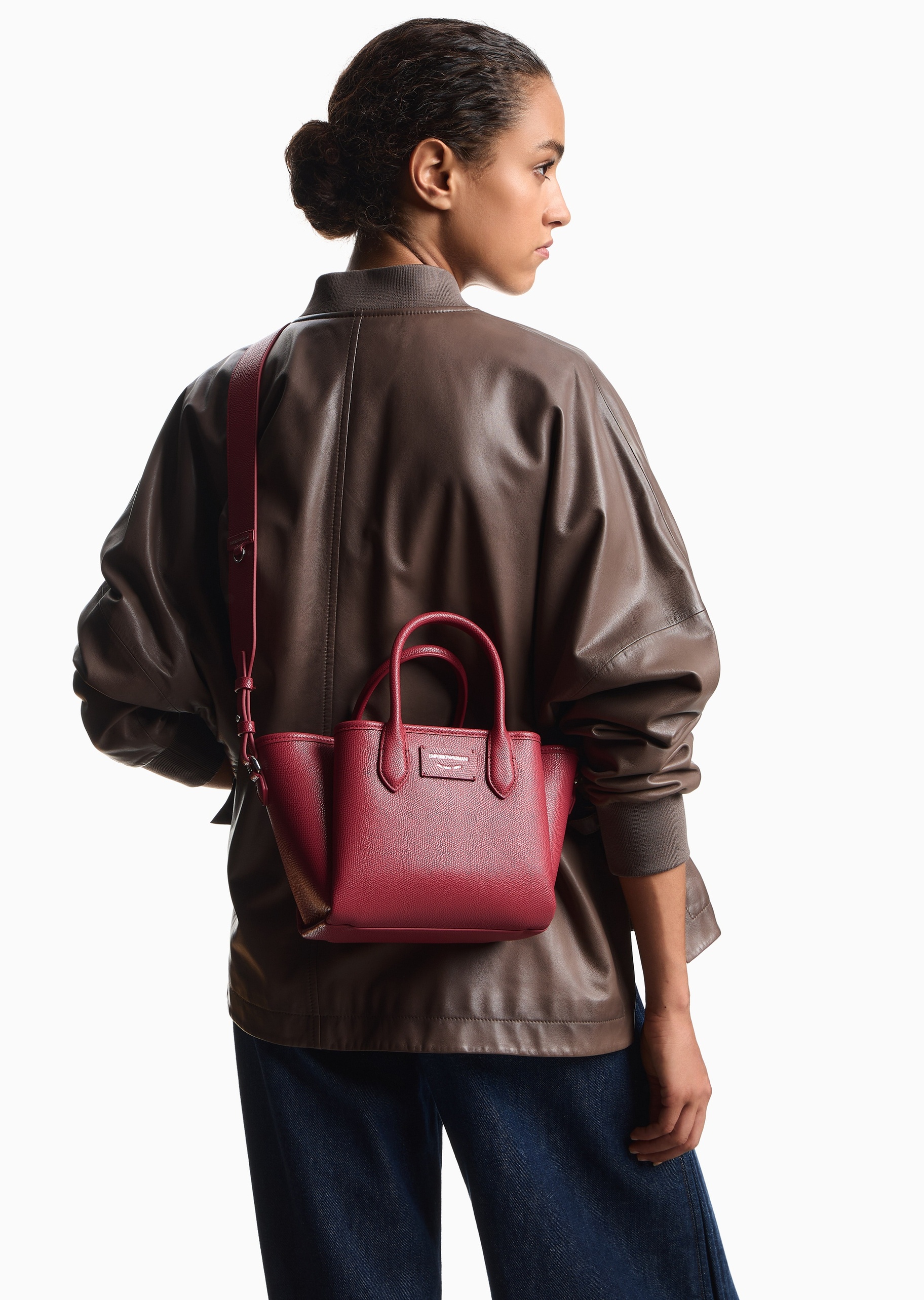 Emporio Armani 女士小号磁扣可拆肩带手提斜挎单肩托特包