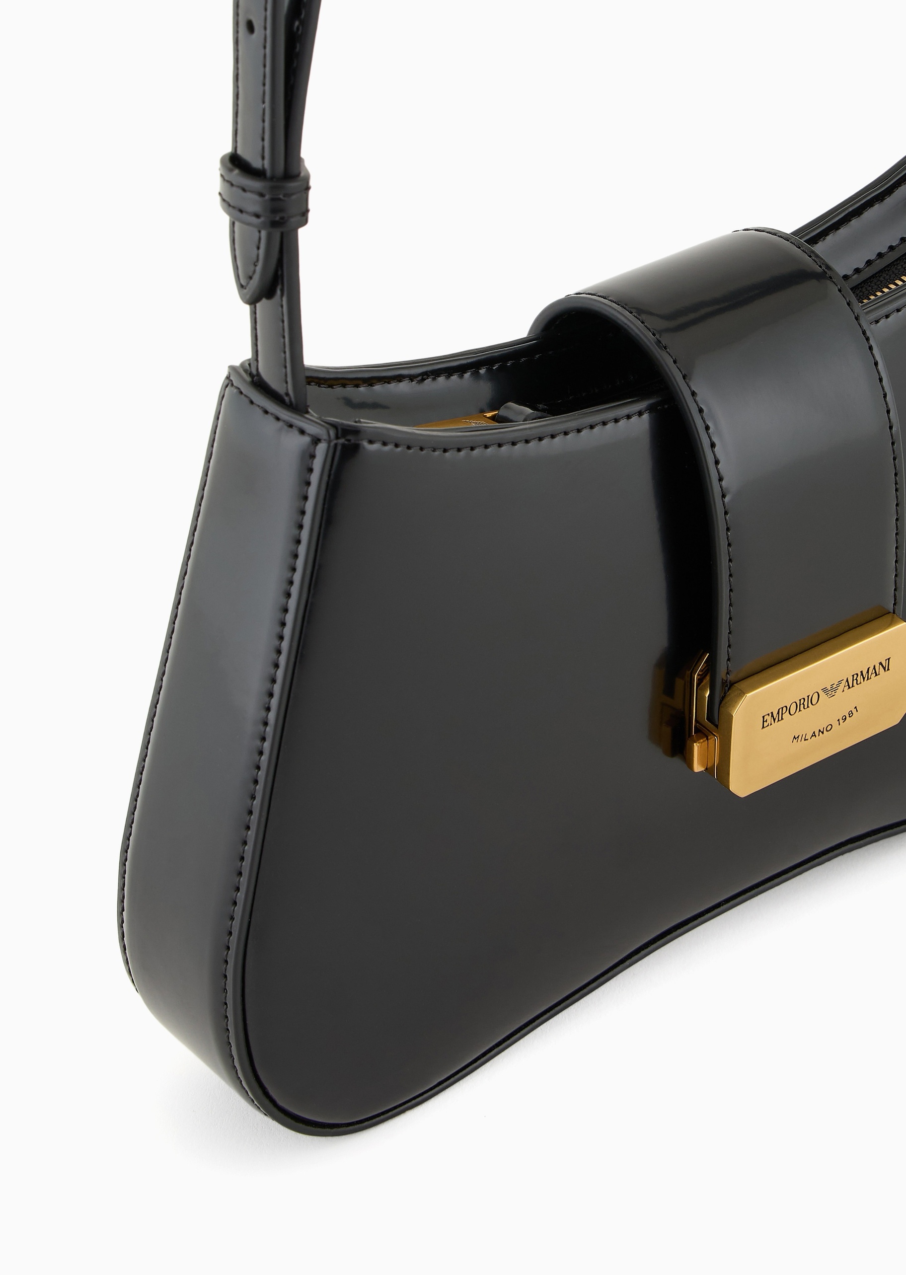 Emporio Armani 女士商务休闲通勤时尚潮流优雅手提单肩包