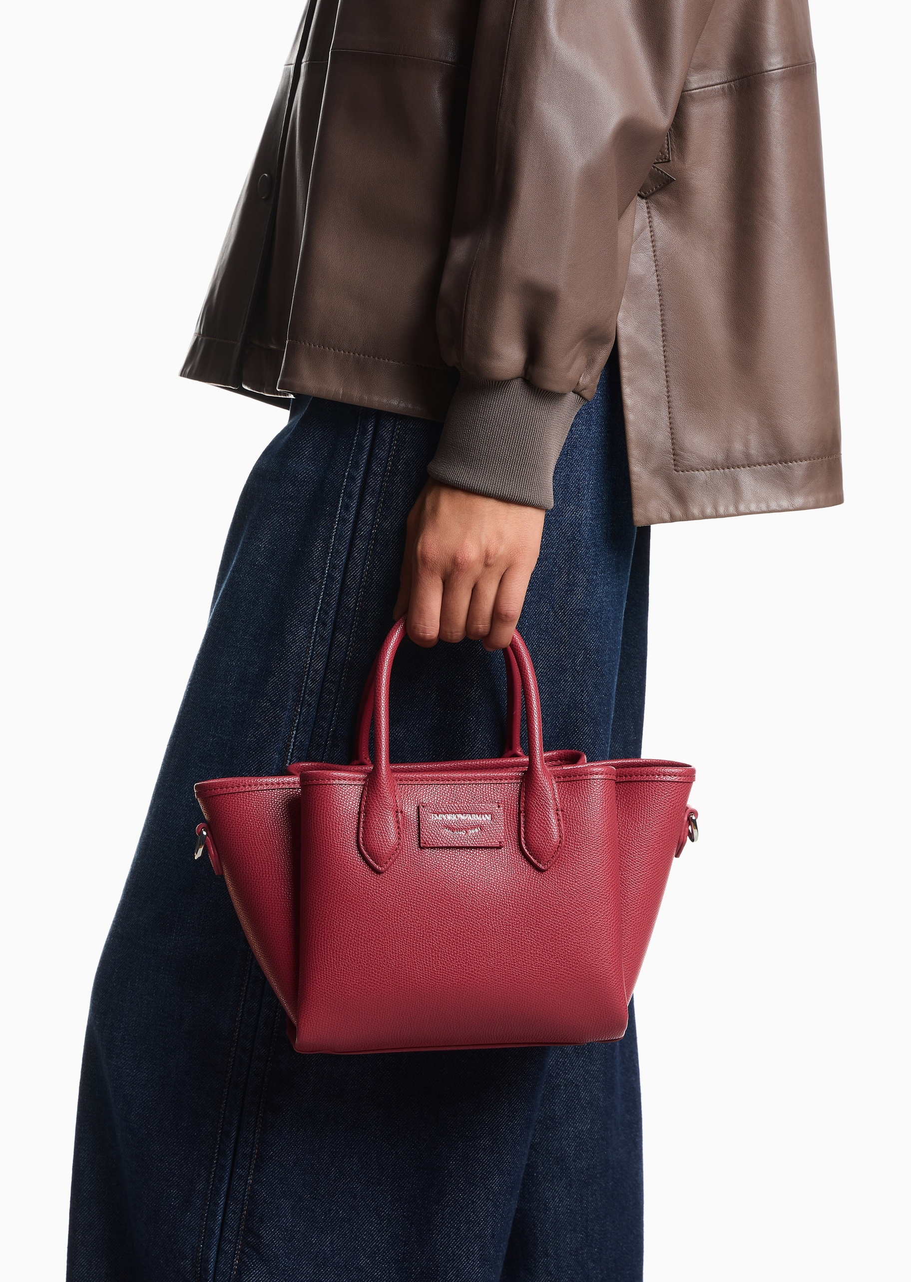 Emporio Armani 女士小号磁扣可拆肩带手提斜挎单肩托特包