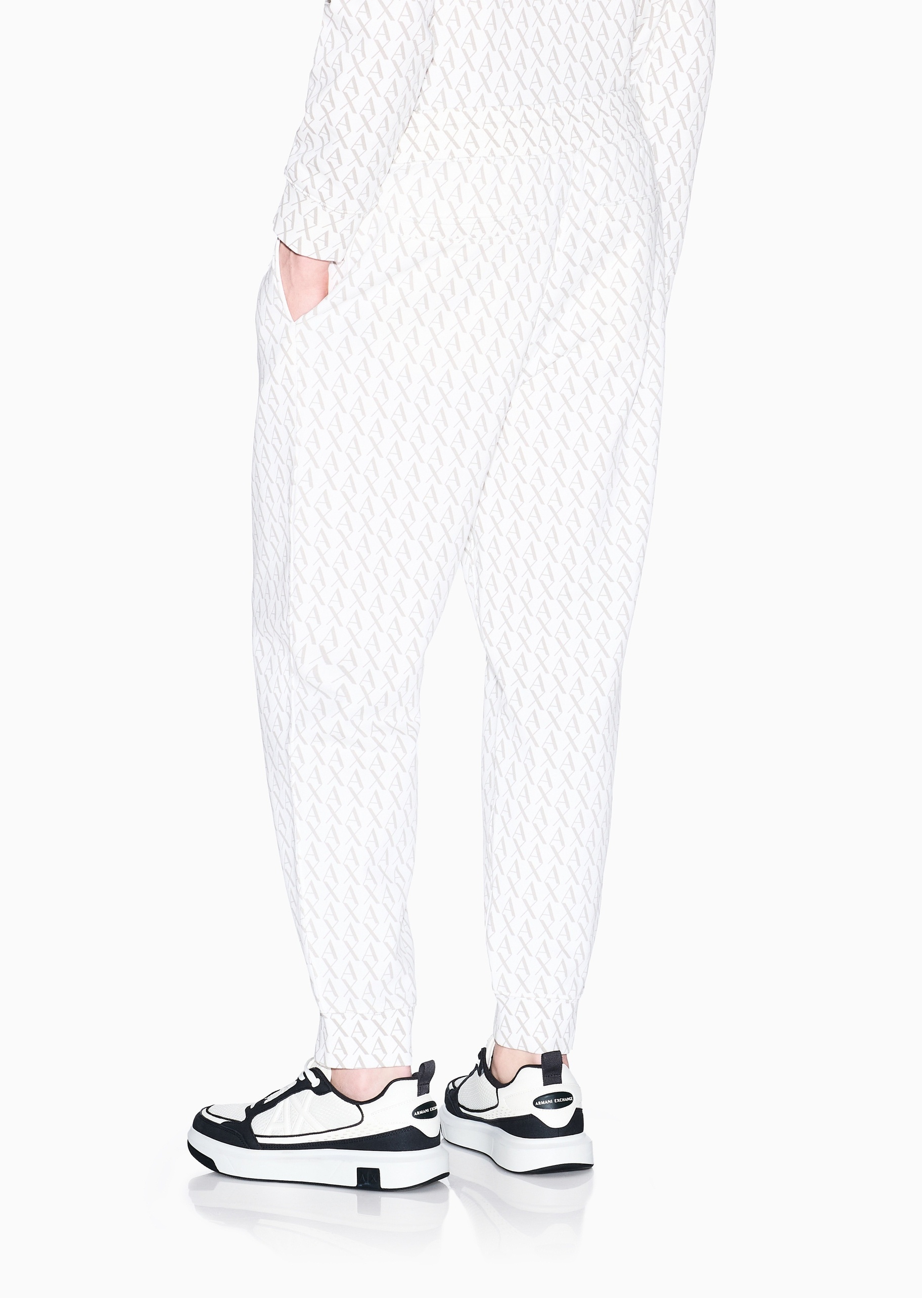 ARMANI EXCHANGE 男士全棉宽松系带长款锥形束脚字母提花卫裤