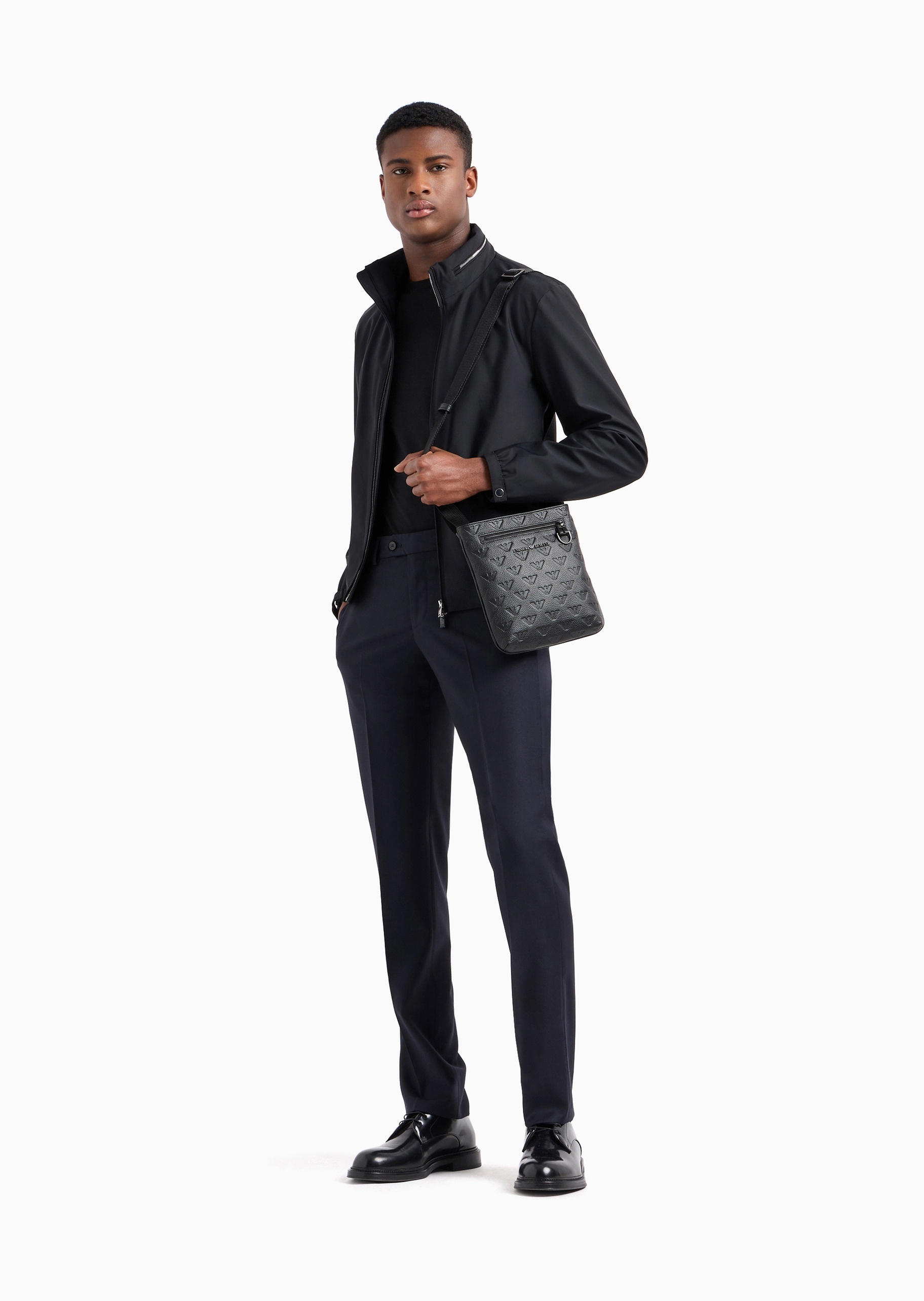 Emporio Armani 男士凉爽莱赛尔修身长袖圆领纯色T恤