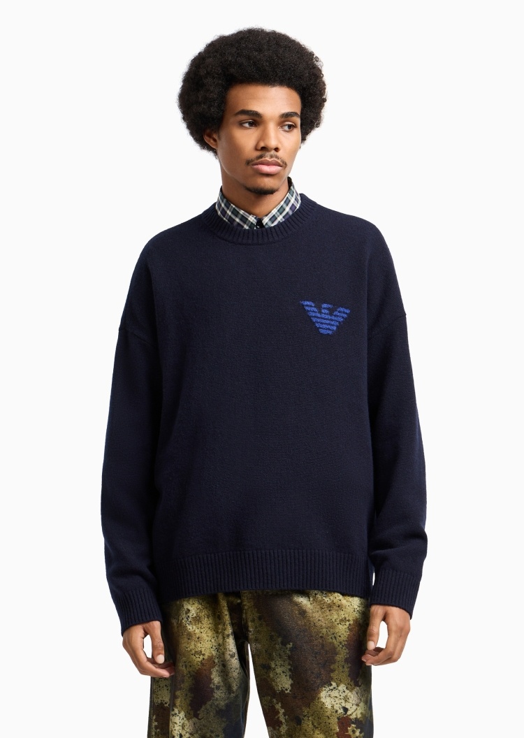 Emporio Armani 男士圆领绵羊毛宽松刺绣套头针织毛衣