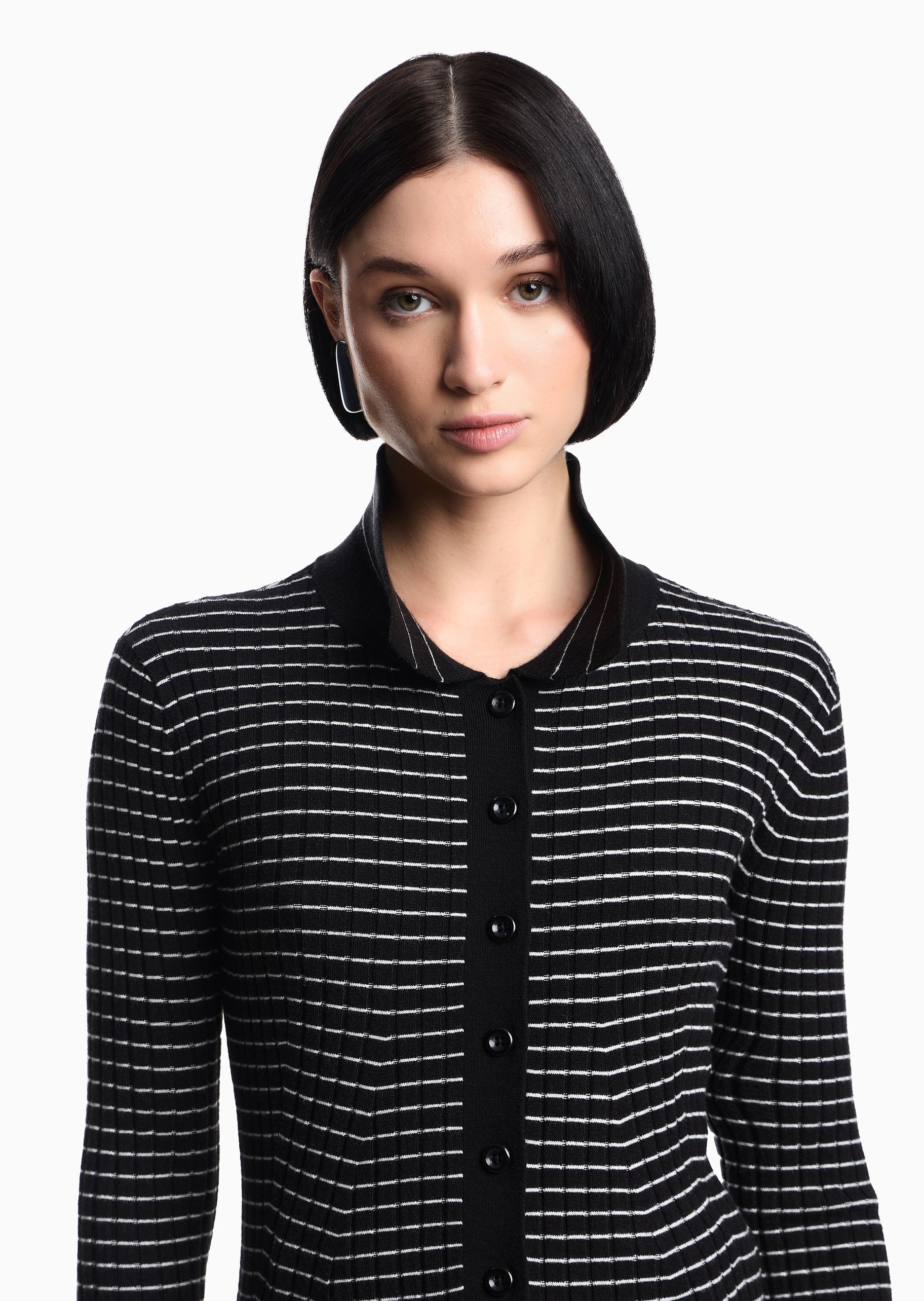 Emporio Armani 女士长袖翻领纽扣门襟条纹针织开衫