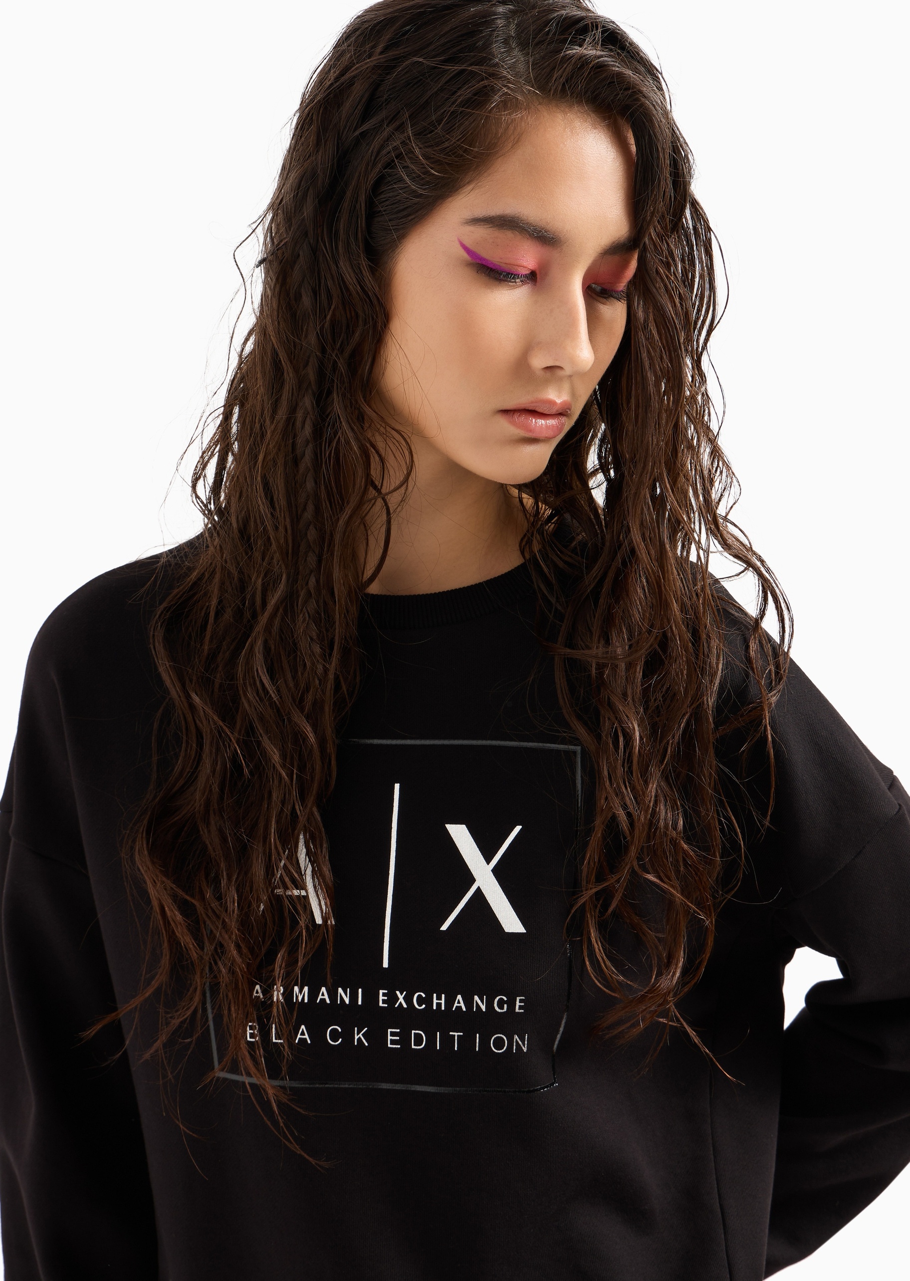 ARMANI EXCHANGE 女士棉质重磅合身长袖圆领落肩印花卫衣