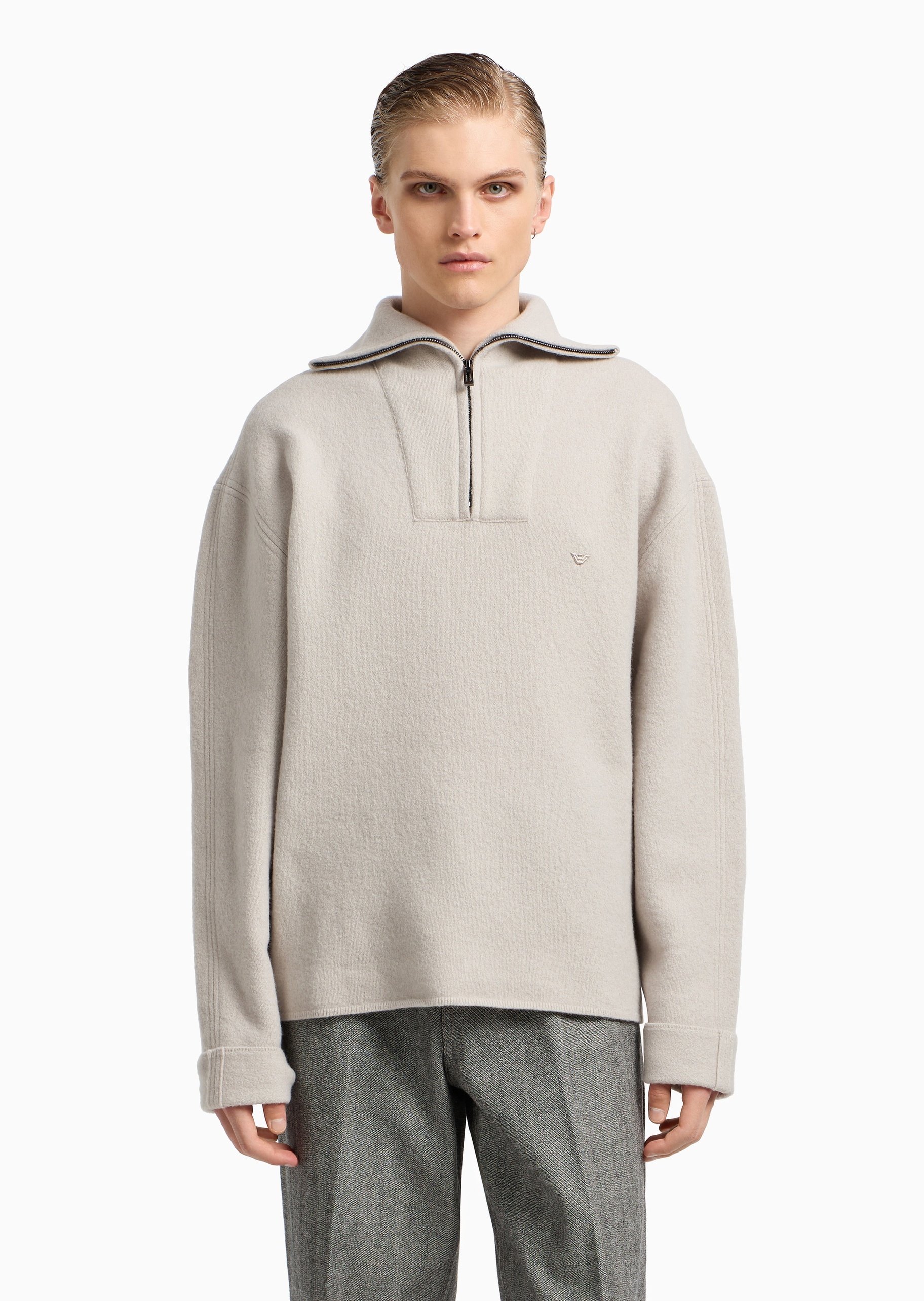 Emporio Armani 男士全绵羊毛宽松长袖落肩套头毛衣