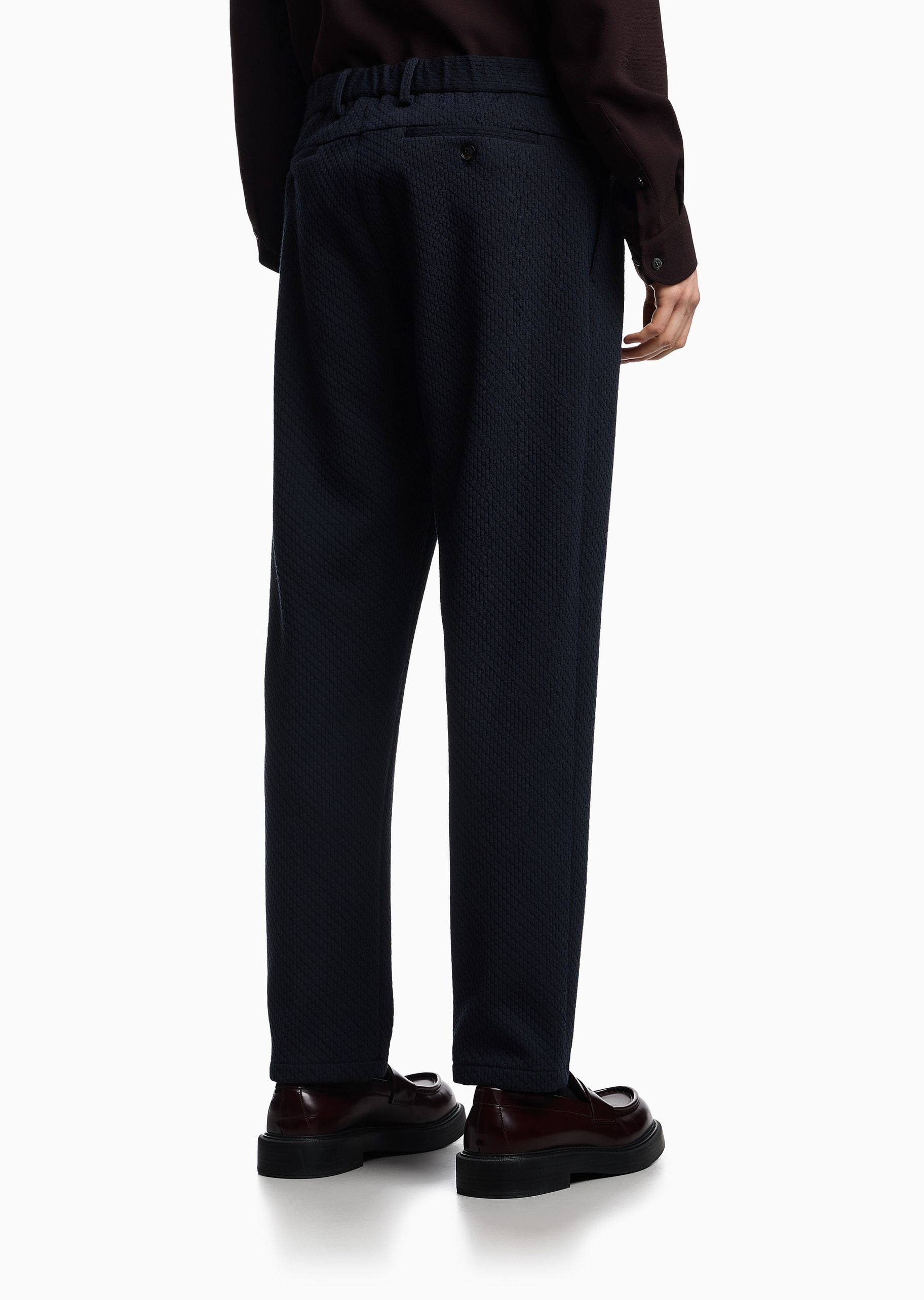 Emporio Armani 男士微弹合身直筒通体提花休闲裤